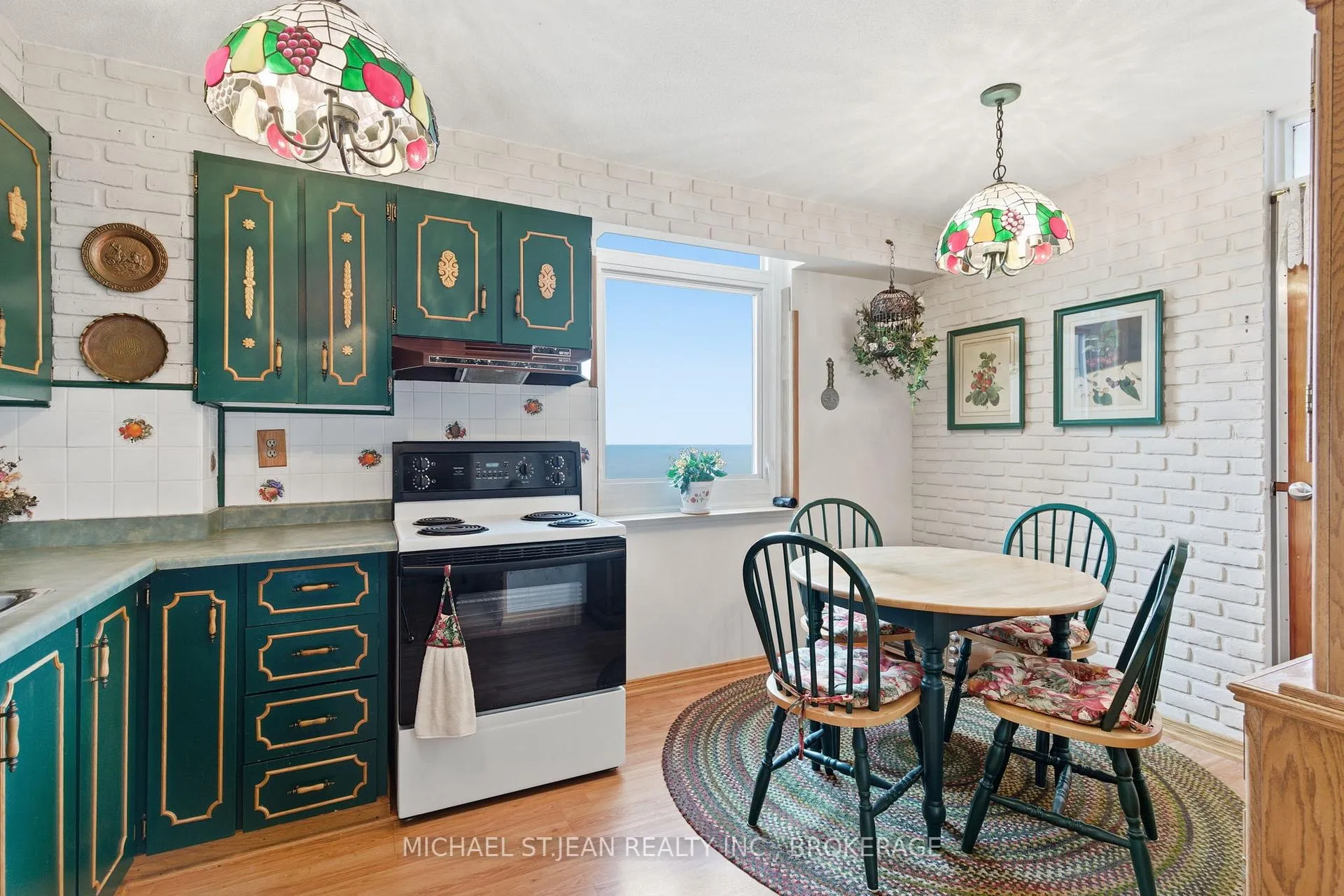 Photo 7 of Unit 1503, 301 Frances Avenue, Hamilton, Lakeshore — HOMEH