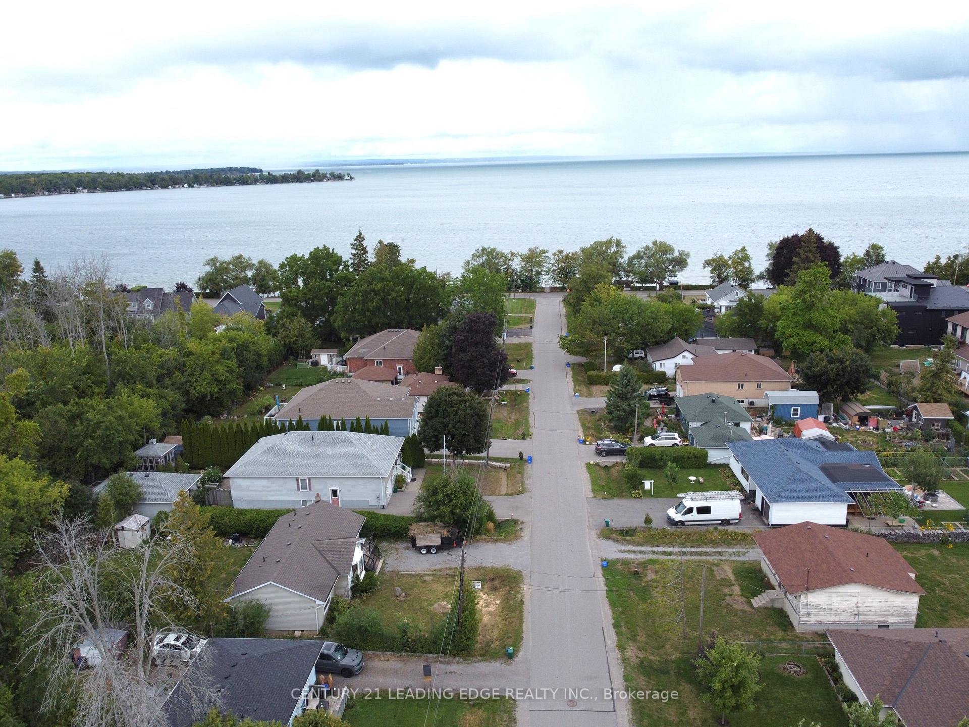 Photo 17 of 828 Norval Road, Georgina, Historic Lakeshore Communities — HOMEH