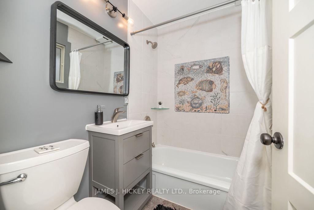 Photo 14 of 8 Mountain View Crescent, Deep River, Deep River — HOMEH