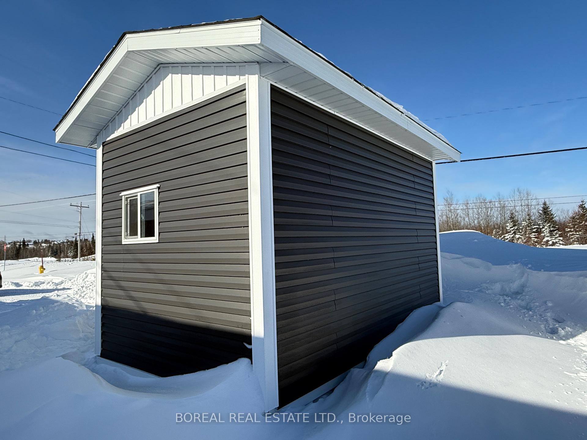 Photo 6 of 1 King Street, Cochrane — HOMEH