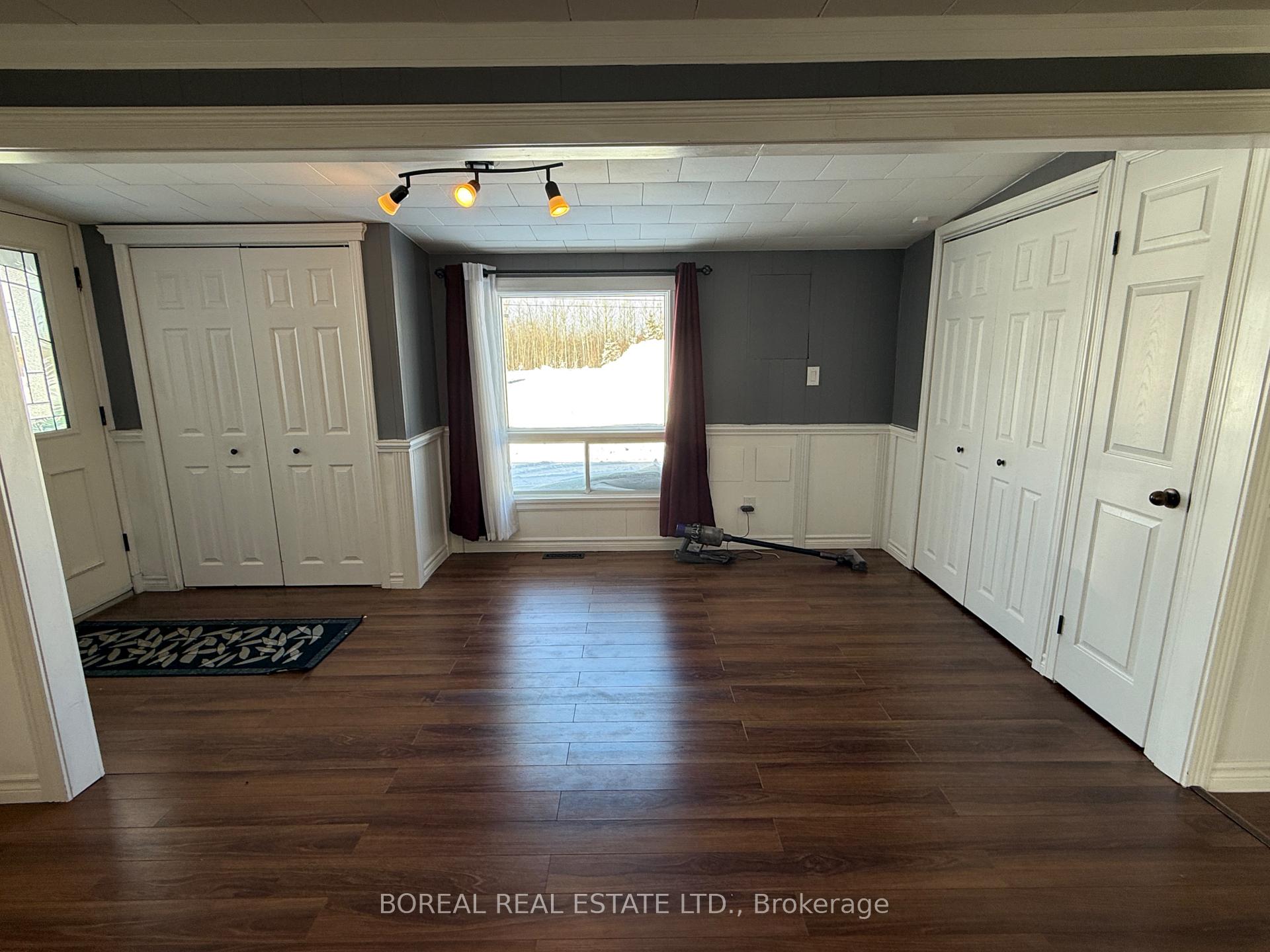 Photo 14 of 1 King Street, Cochrane — HOMEH