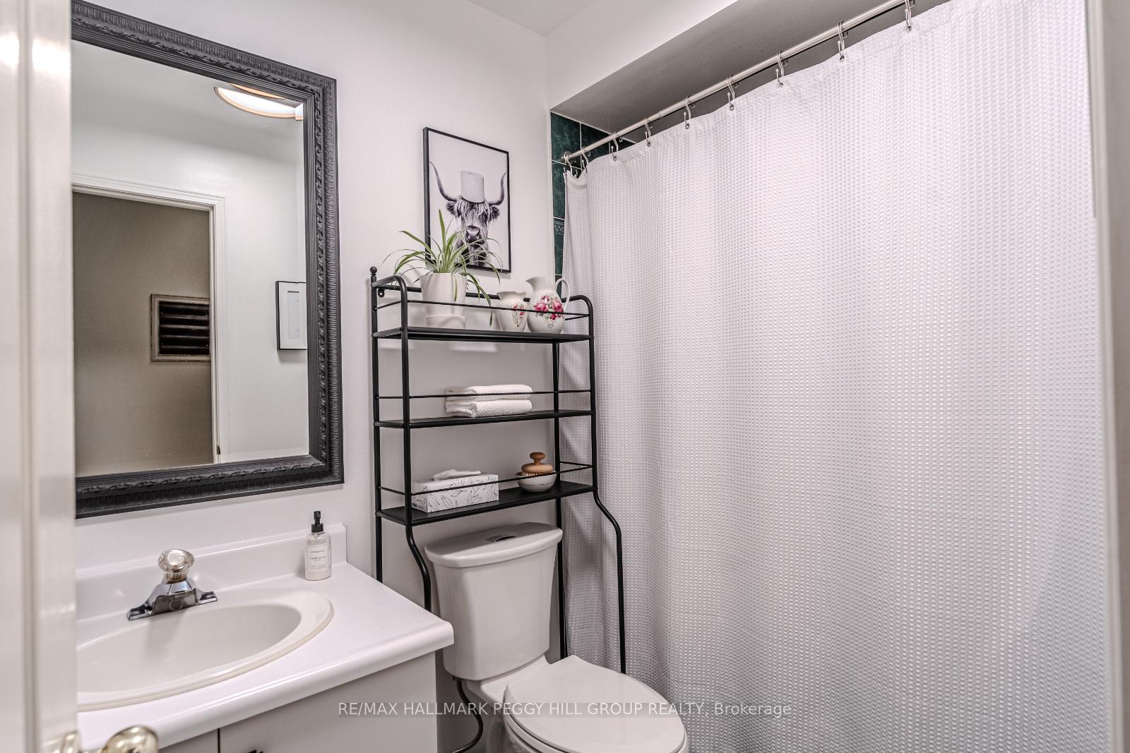 Photo 9 of 109 Brown Street, Barrie, Holly — HOMEH