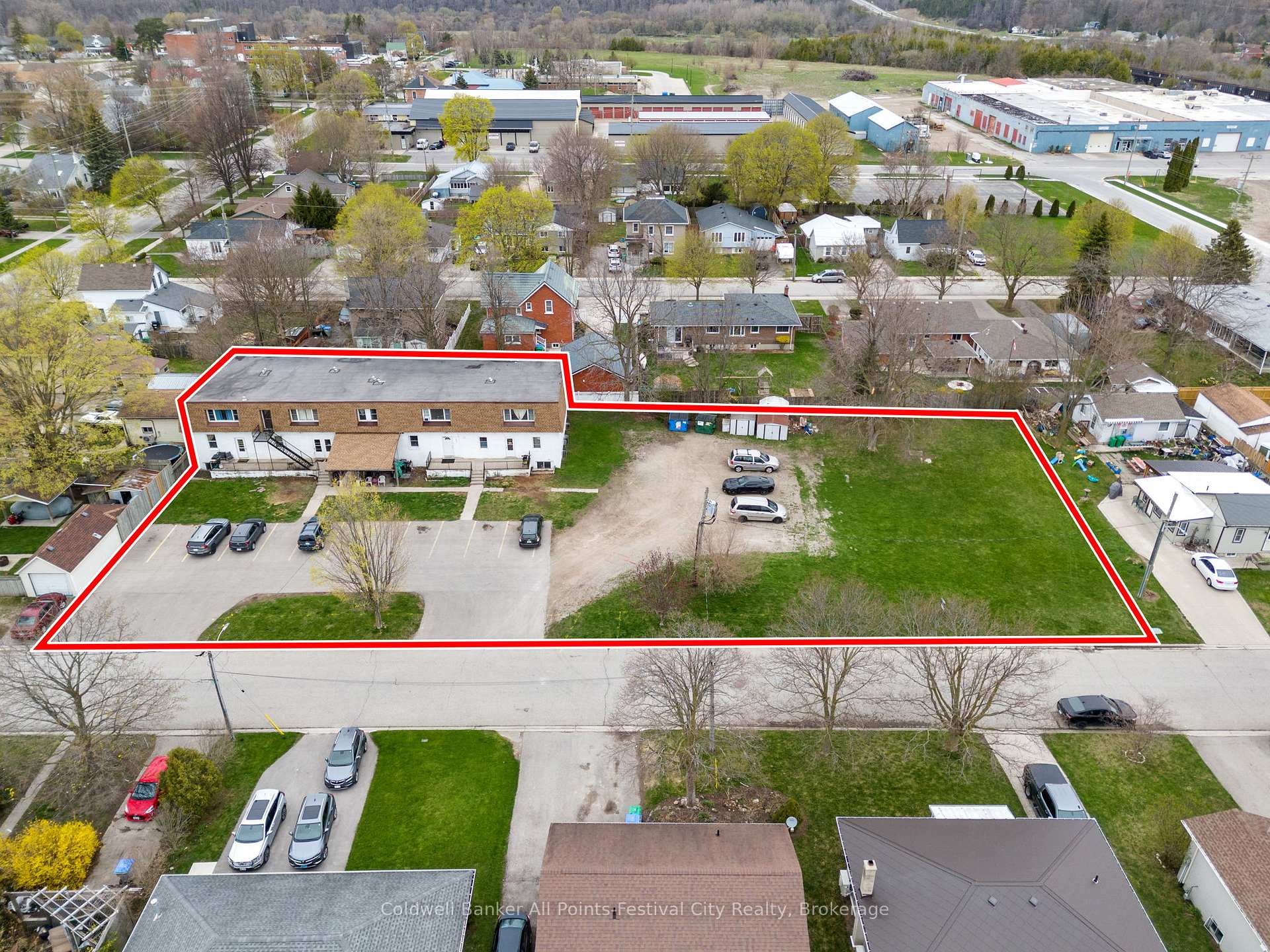 Photo 1 of 151 Bruce Street E, Goderich, Goderich (Town) — HOMEH