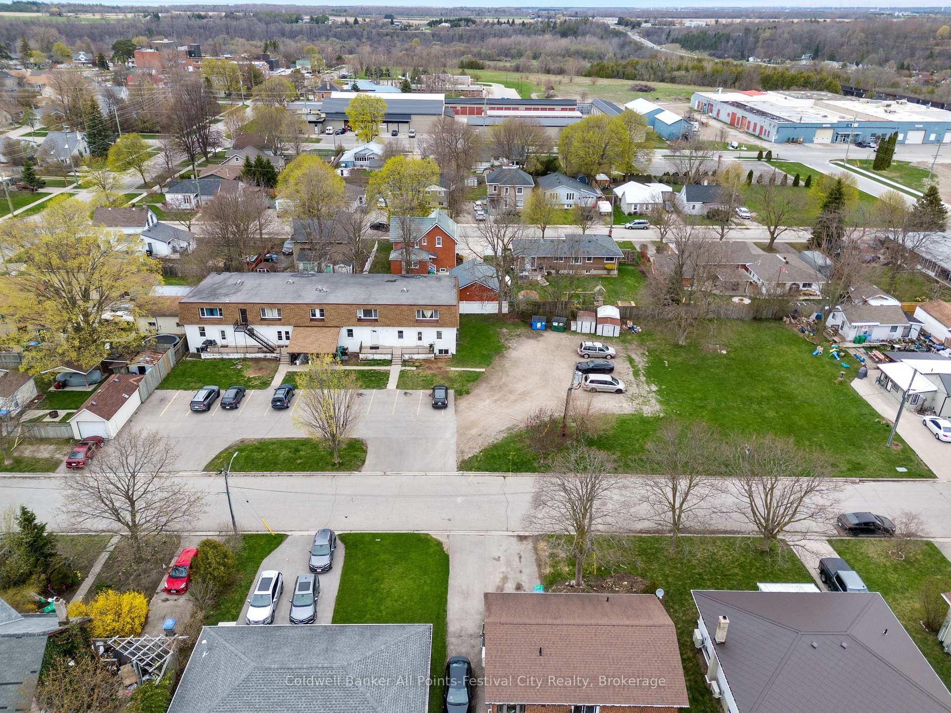 Photo 9 of 151 Bruce Street E, Goderich, Goderich (Town) — HOMEH
