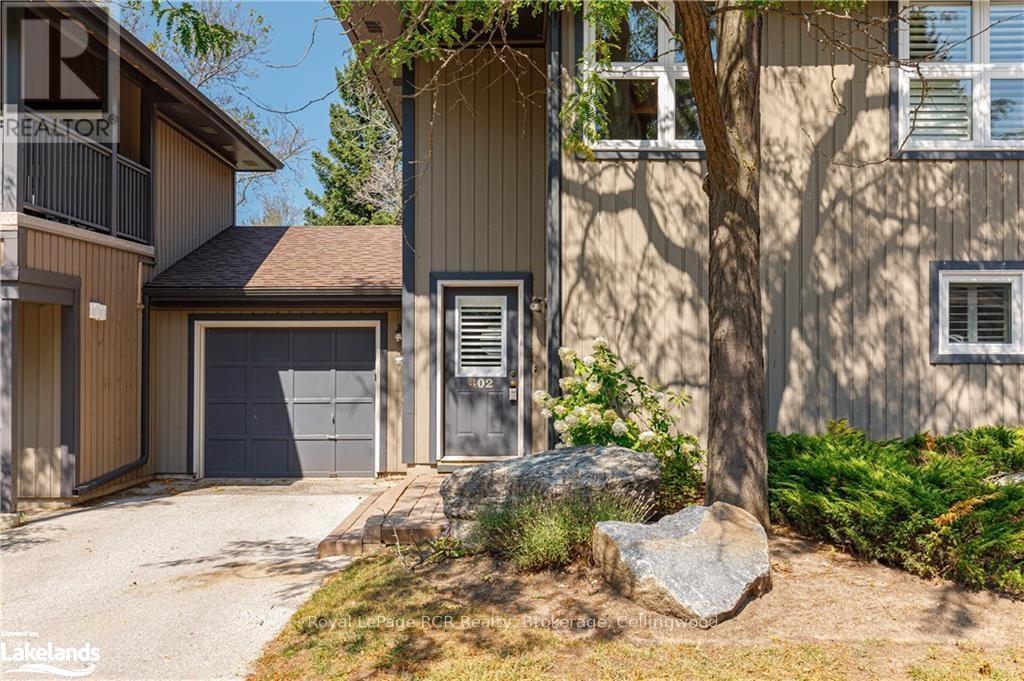 Photo 1 of 402 Mariners Way, Collingwood — HOMEH
