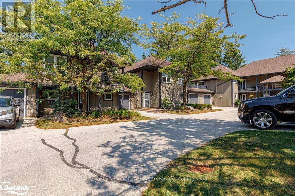 Photo 2 of 402 Mariners Way, Collingwood — HOMEH