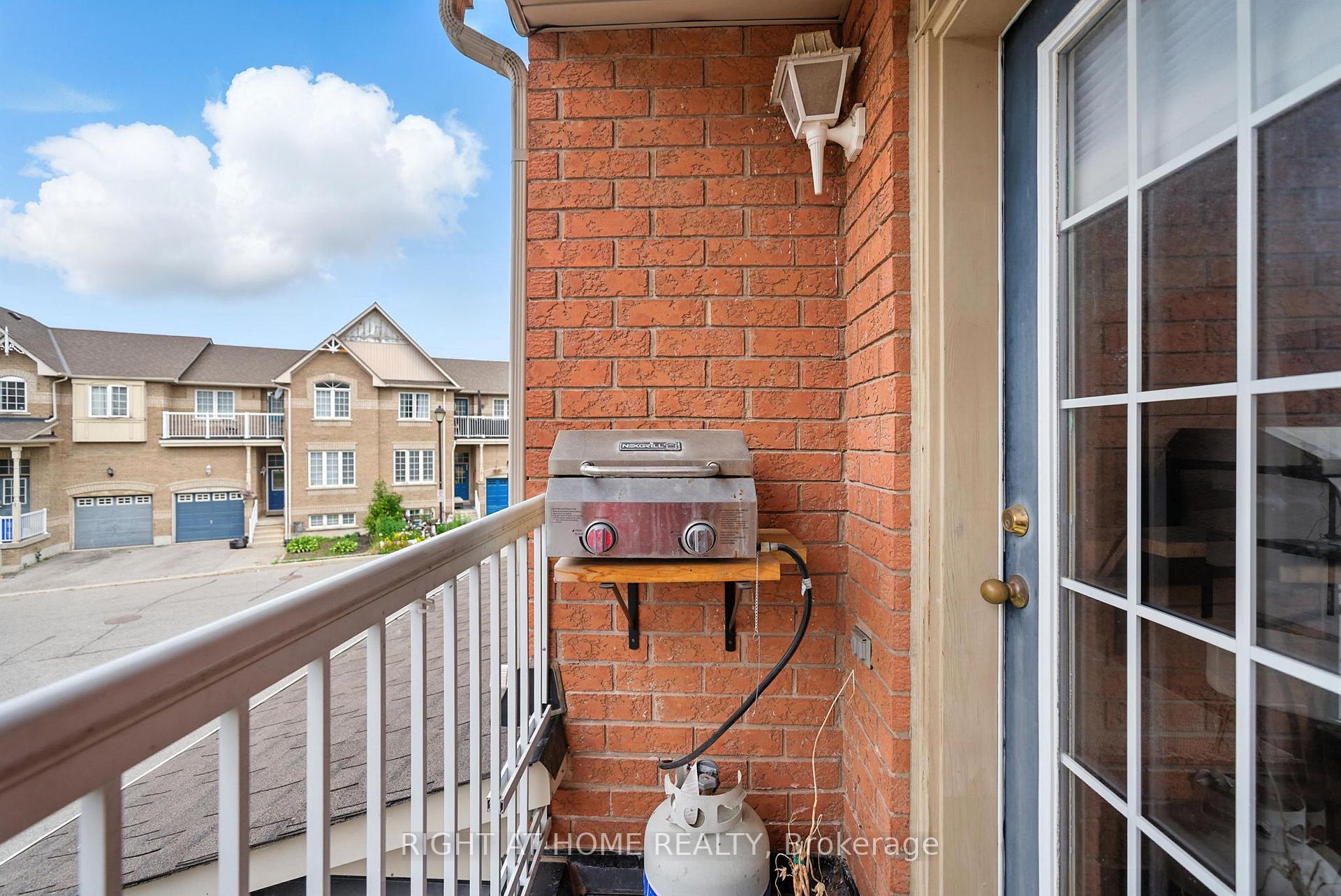 Photo 38 of 3 Pottle Lane, Ajax, South East — HOMEH