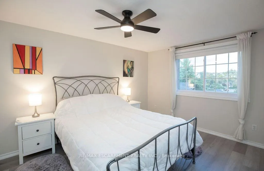 Photo 10 of 138 Victor Boulevard, Hamilton, Greeningdon — HOMEH