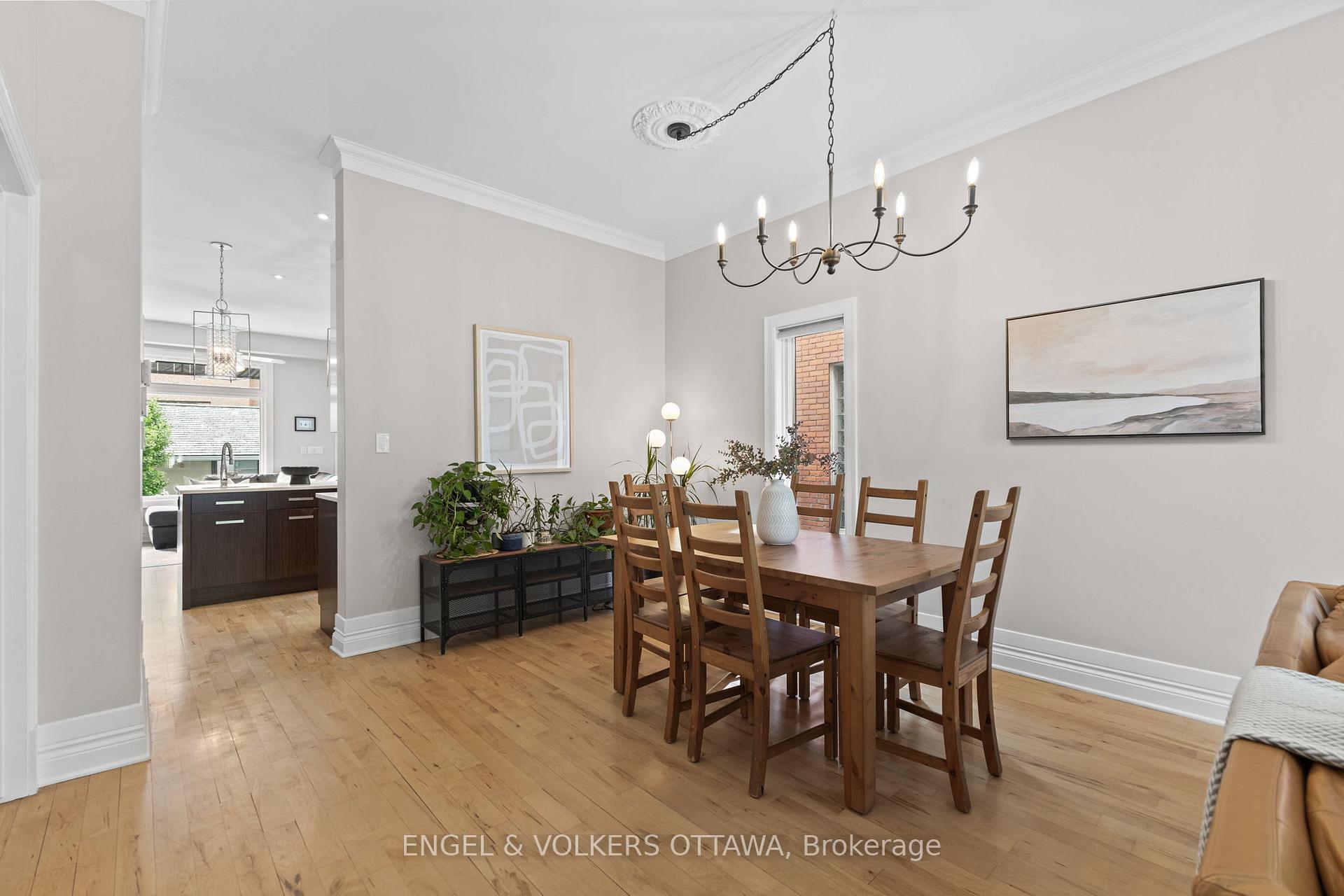 Photo 6 of Unit A, 120 Drummond Street, Ottawa, Ottawa East — HOMEH