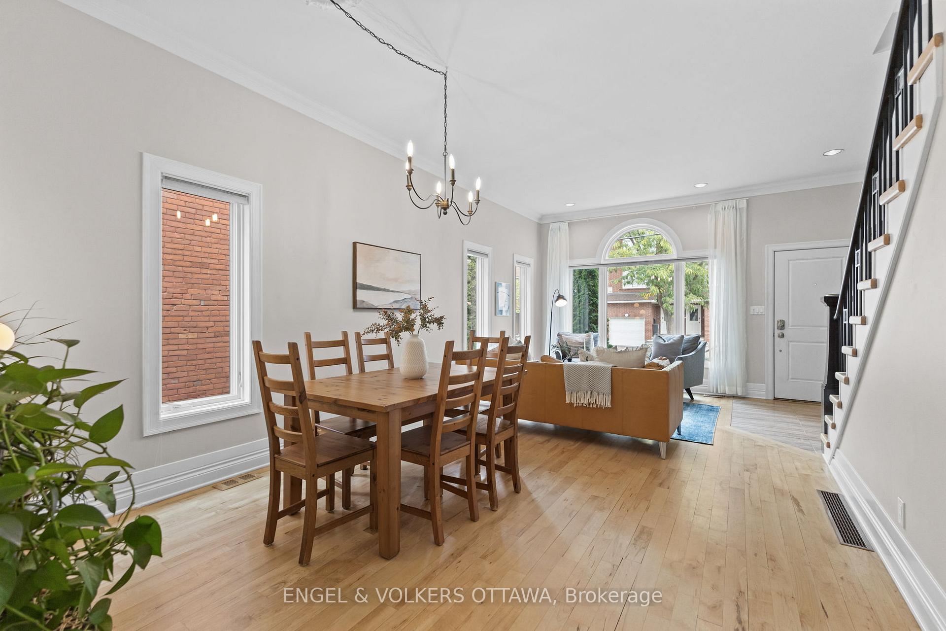 Photo 7 of Unit A, 120 Drummond Street, Ottawa, Ottawa East — HOMEH