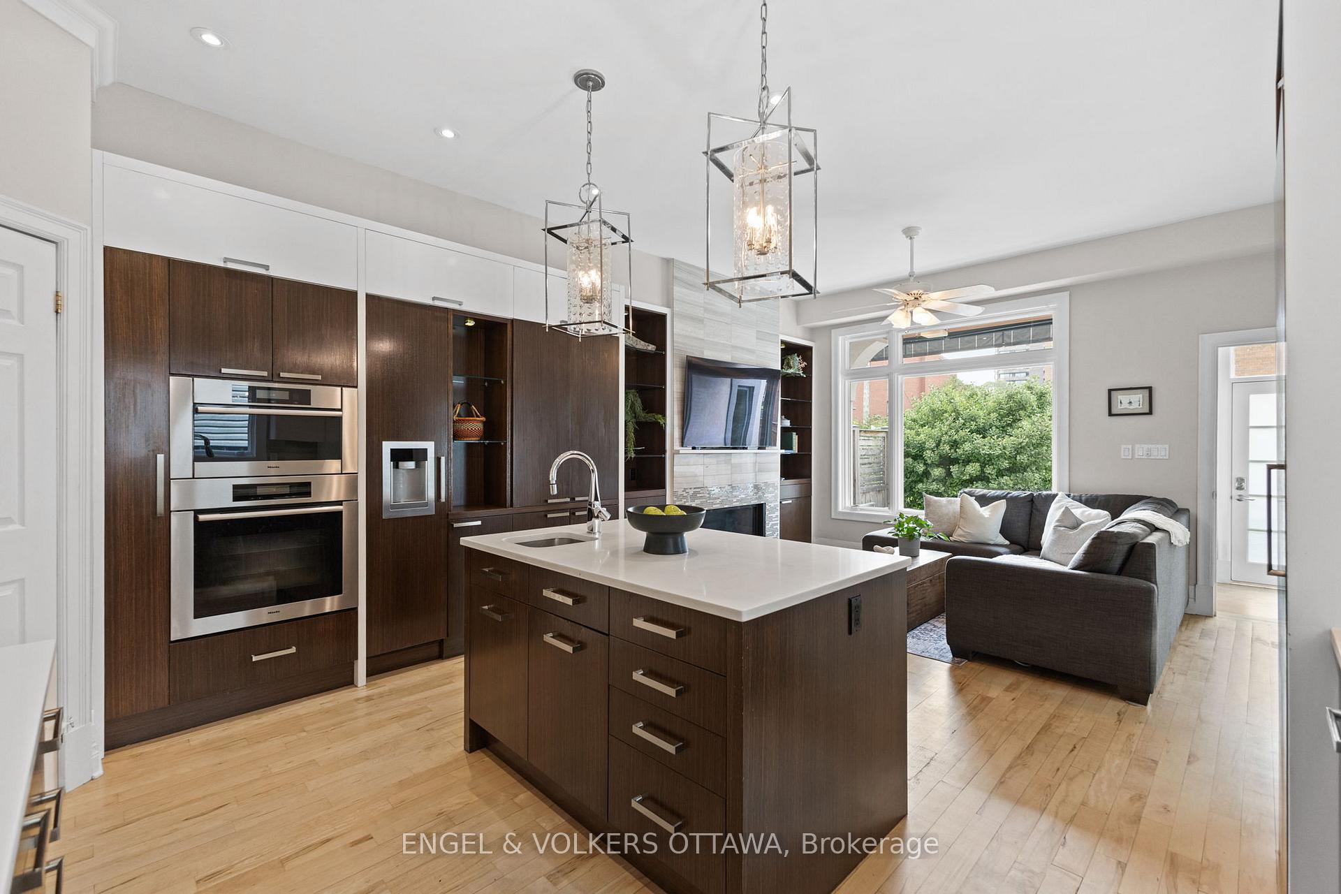 Photo 10 of Unit A, 120 Drummond Street, Ottawa, Ottawa East — HOMEH