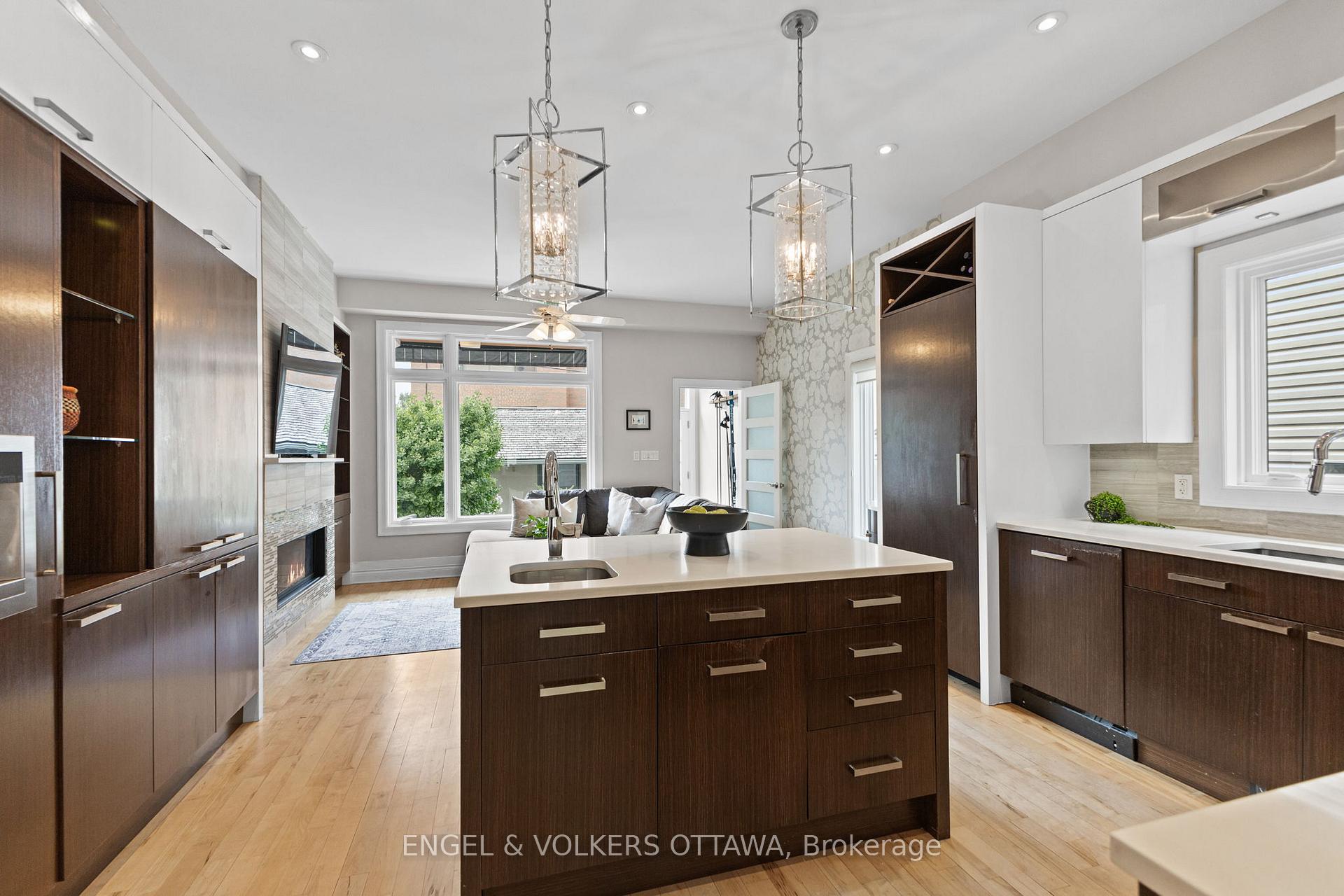 Photo 11 of Unit A, 120 Drummond Street, Ottawa, Ottawa East — HOMEH