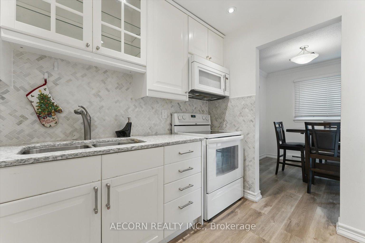 Photo 17 of 20 Harper Way, Markham, Aileen-Willowbrook — HOMEH