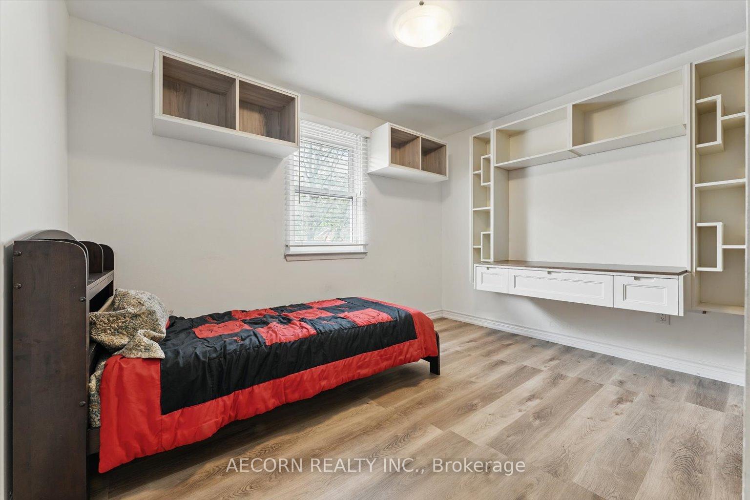 Photo 23 of 20 Harper Way, Markham, Aileen-Willowbrook — HOMEH