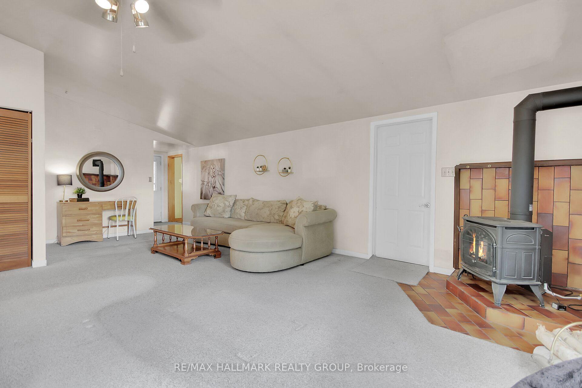 Photo 13 of 4240 Carp Road, Ottawa, Huntley Ward (North East) — HOMEH