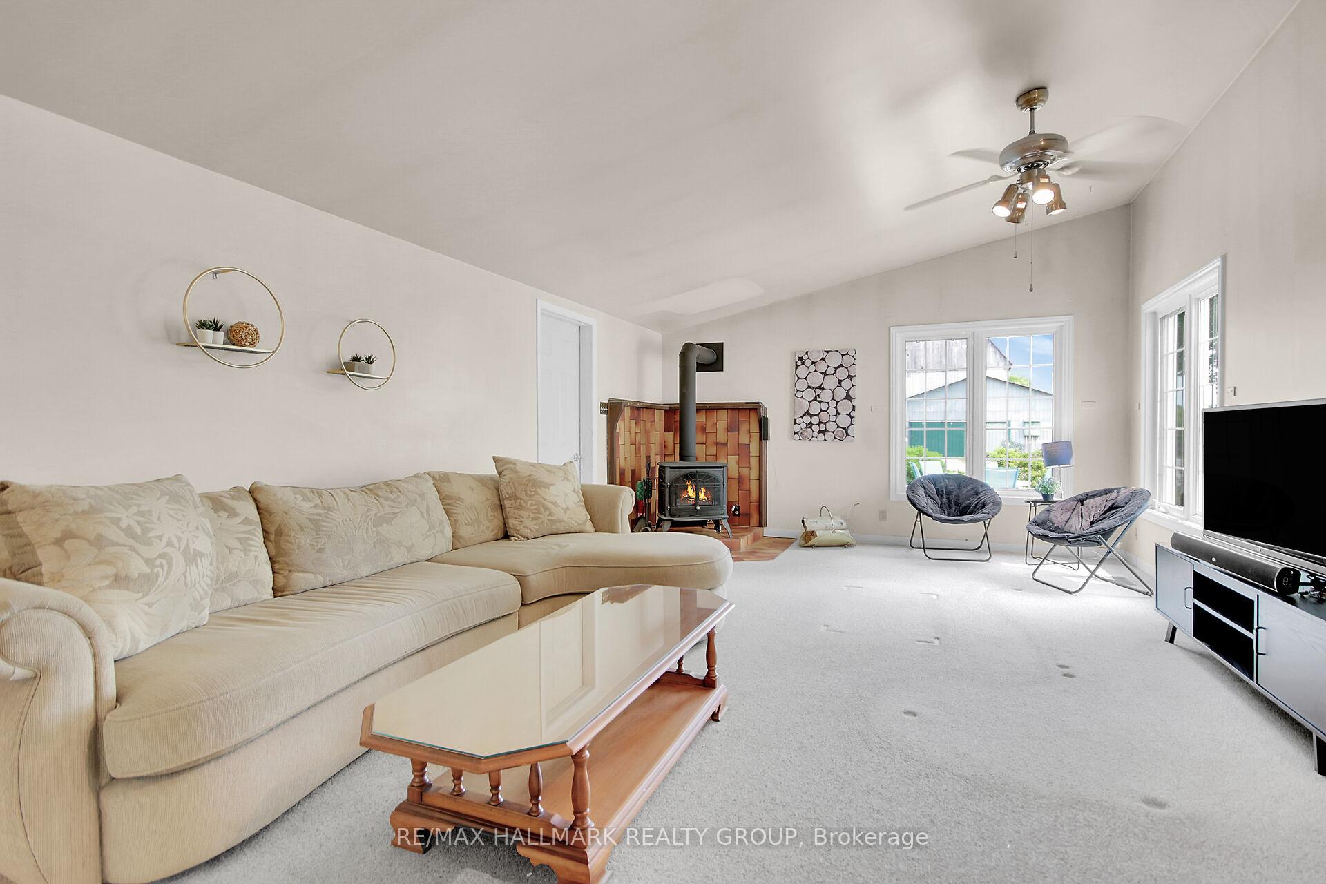 Photo 15 of 4240 Carp Road, Ottawa, Huntley Ward (North East) — HOMEH