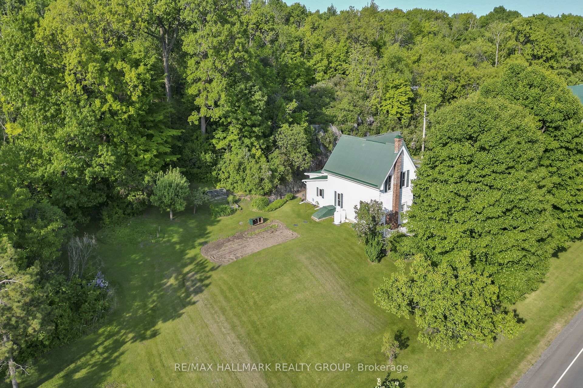 Photo 33 of 4240 Carp Road, Ottawa, Huntley Ward (North East) — HOMEH