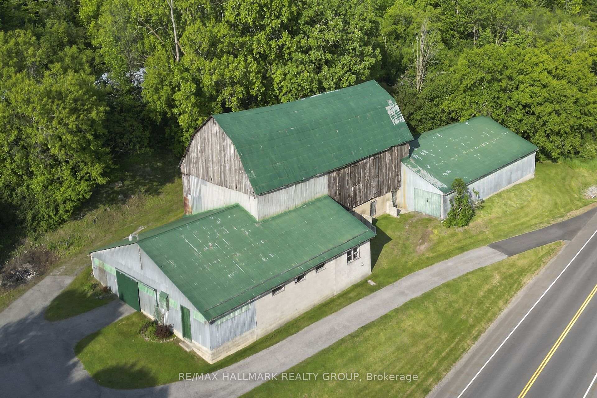 Photo 36 of 4240 Carp Road, Ottawa, Huntley Ward (North East) — HOMEH