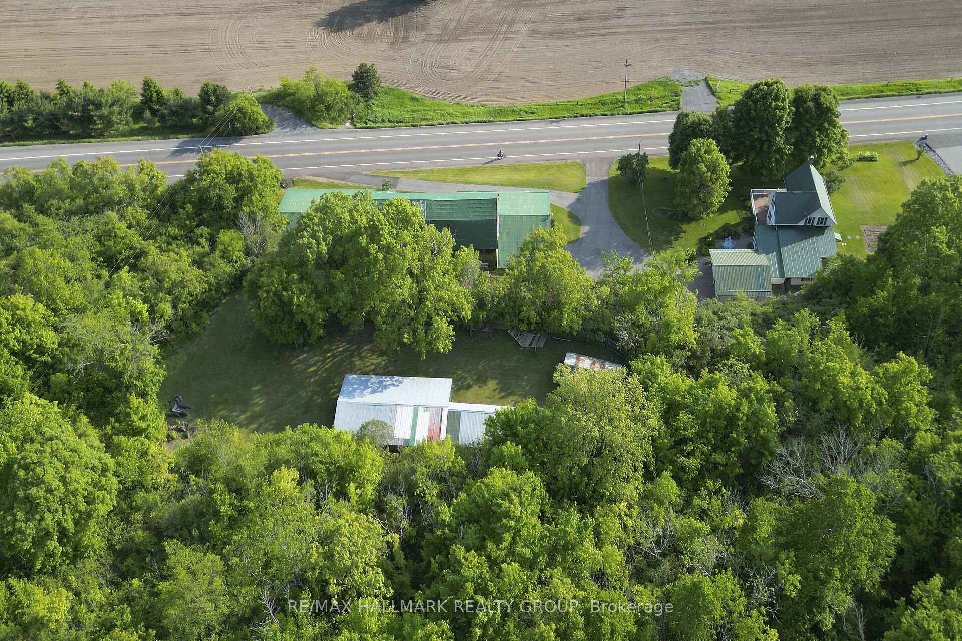 Photo 39 of 4240 Carp Road, Ottawa, Huntley Ward (North East) — HOMEH