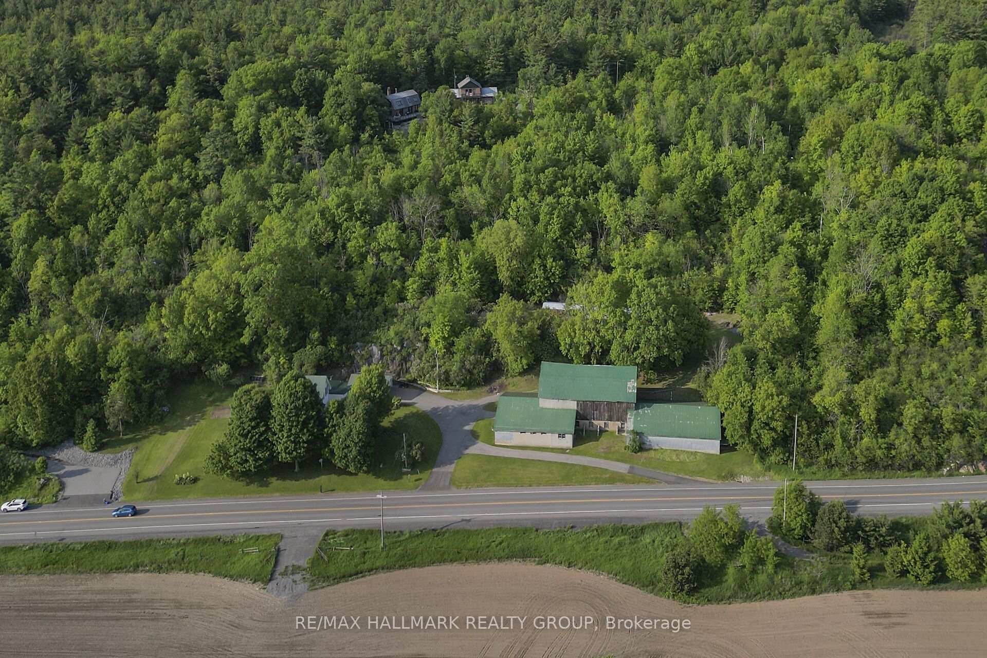 Photo 43 of 4240 Carp Road, Ottawa, Huntley Ward (North East) — HOMEH