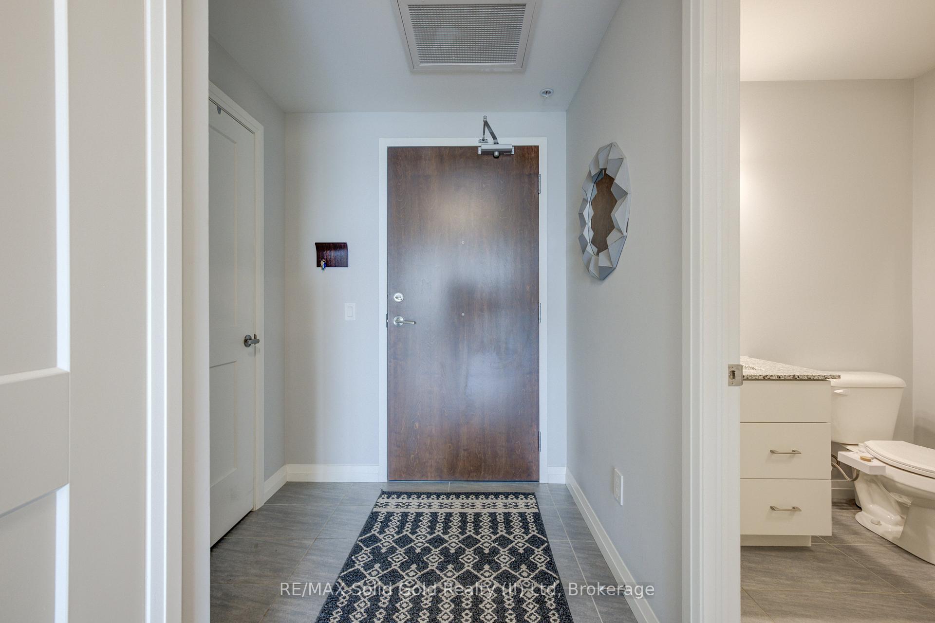 Photo 3 of Unit 1504, 108 Garment Street, Kitchener — HOMEH