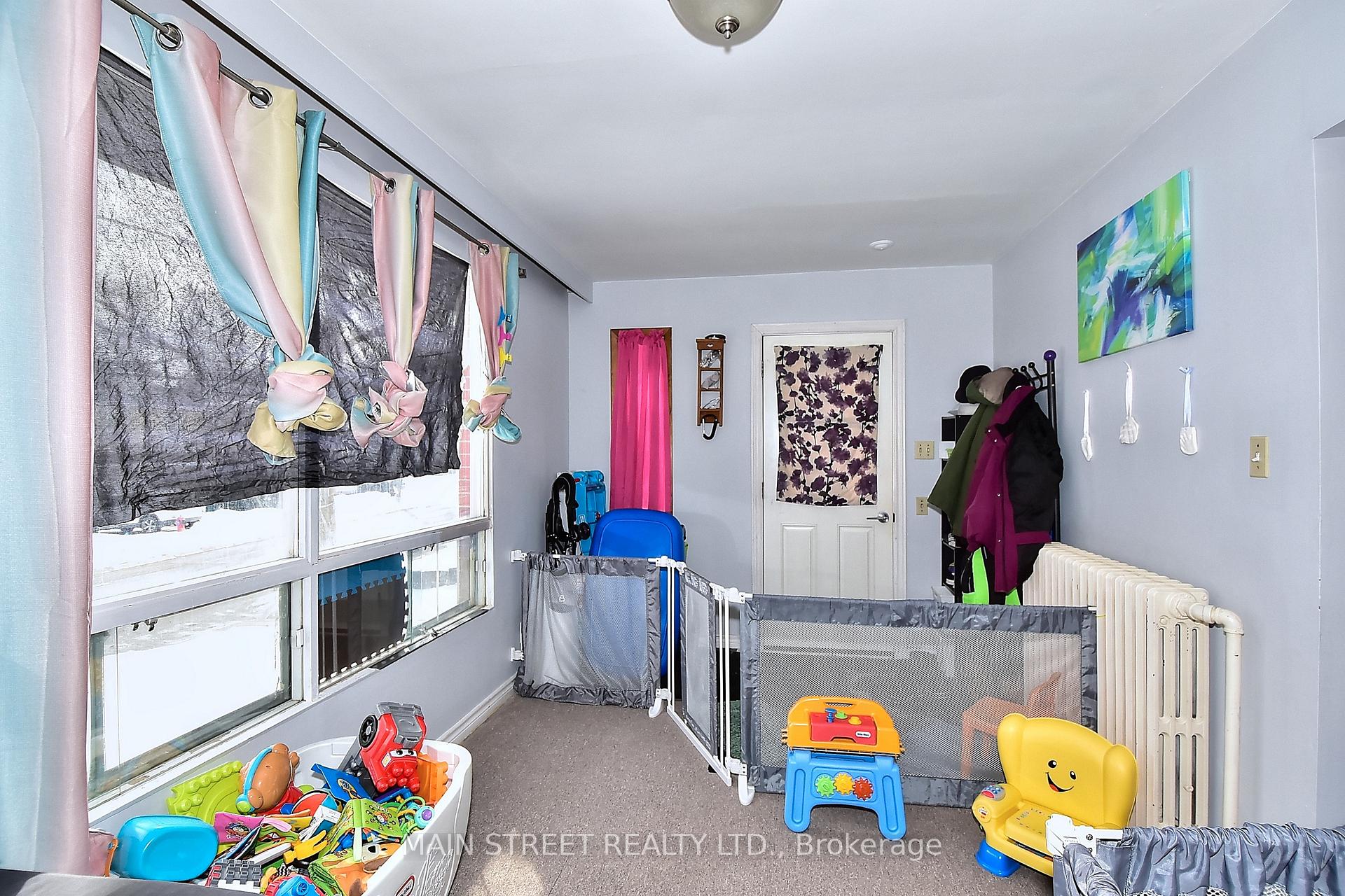 Photo 2 of 88 Spruce Street, Aurora, Aurora Village — HOMEH