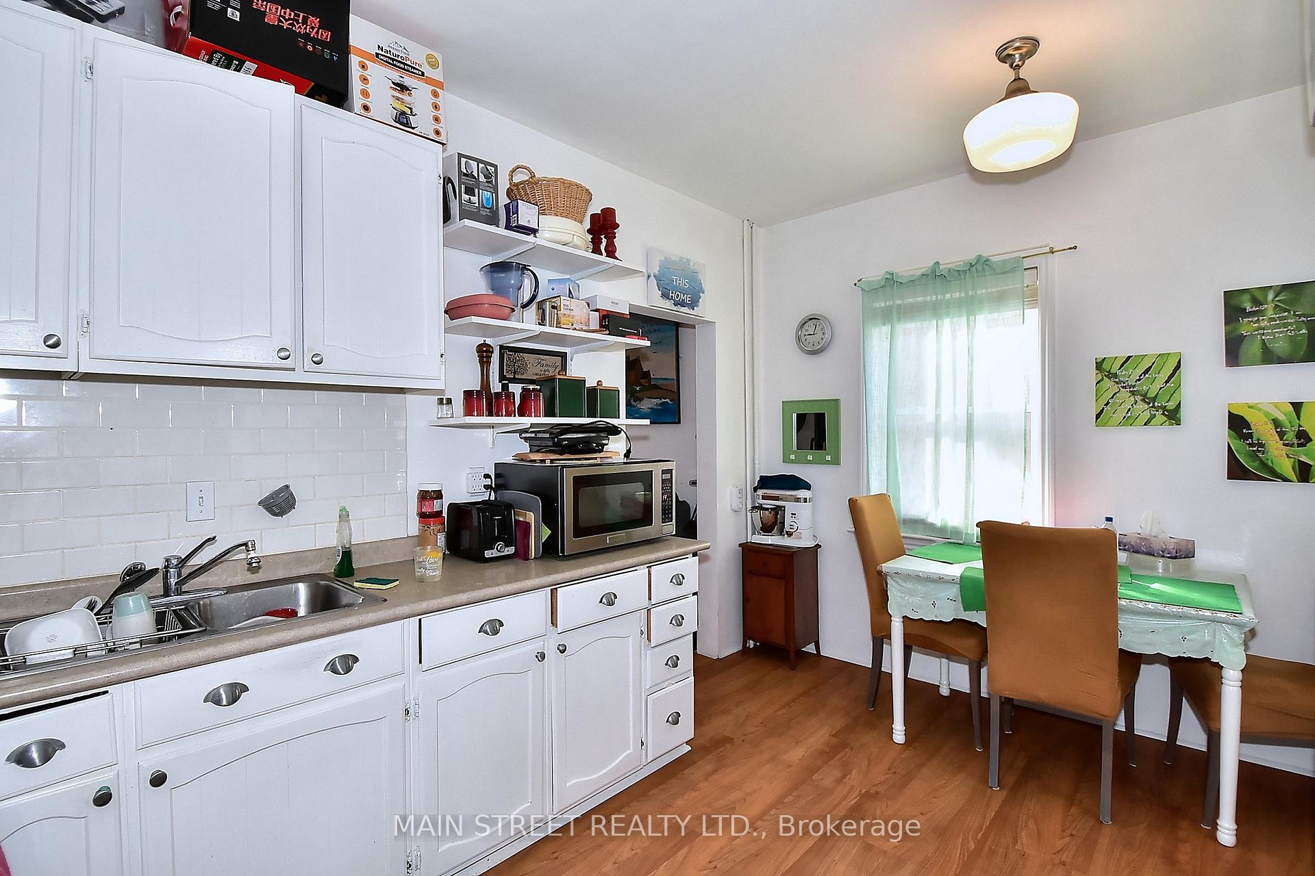 Photo 6 of 88 Spruce Street, Aurora, Aurora Village — HOMEH