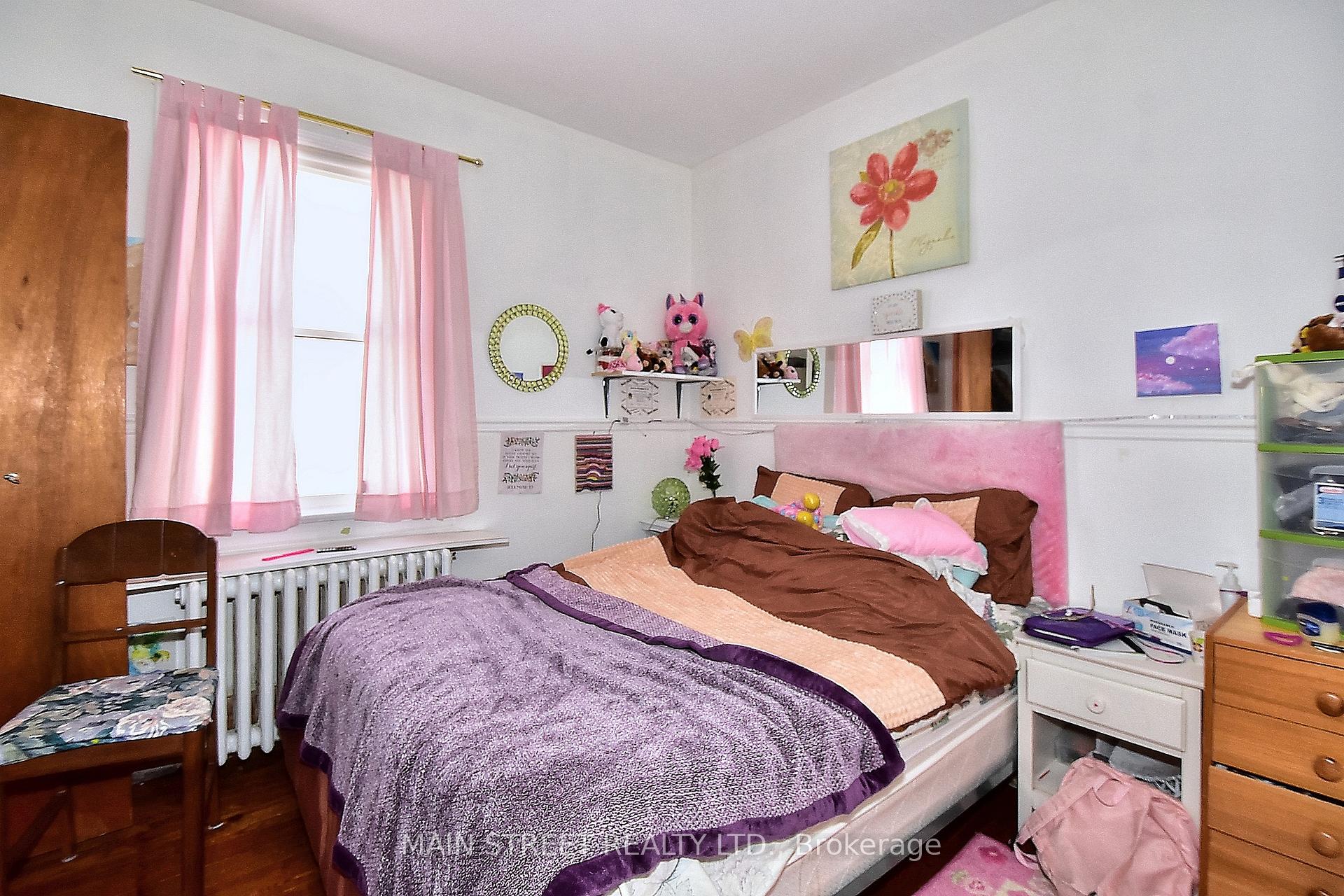 Photo 9 of 88 Spruce Street, Aurora, Aurora Village — HOMEH