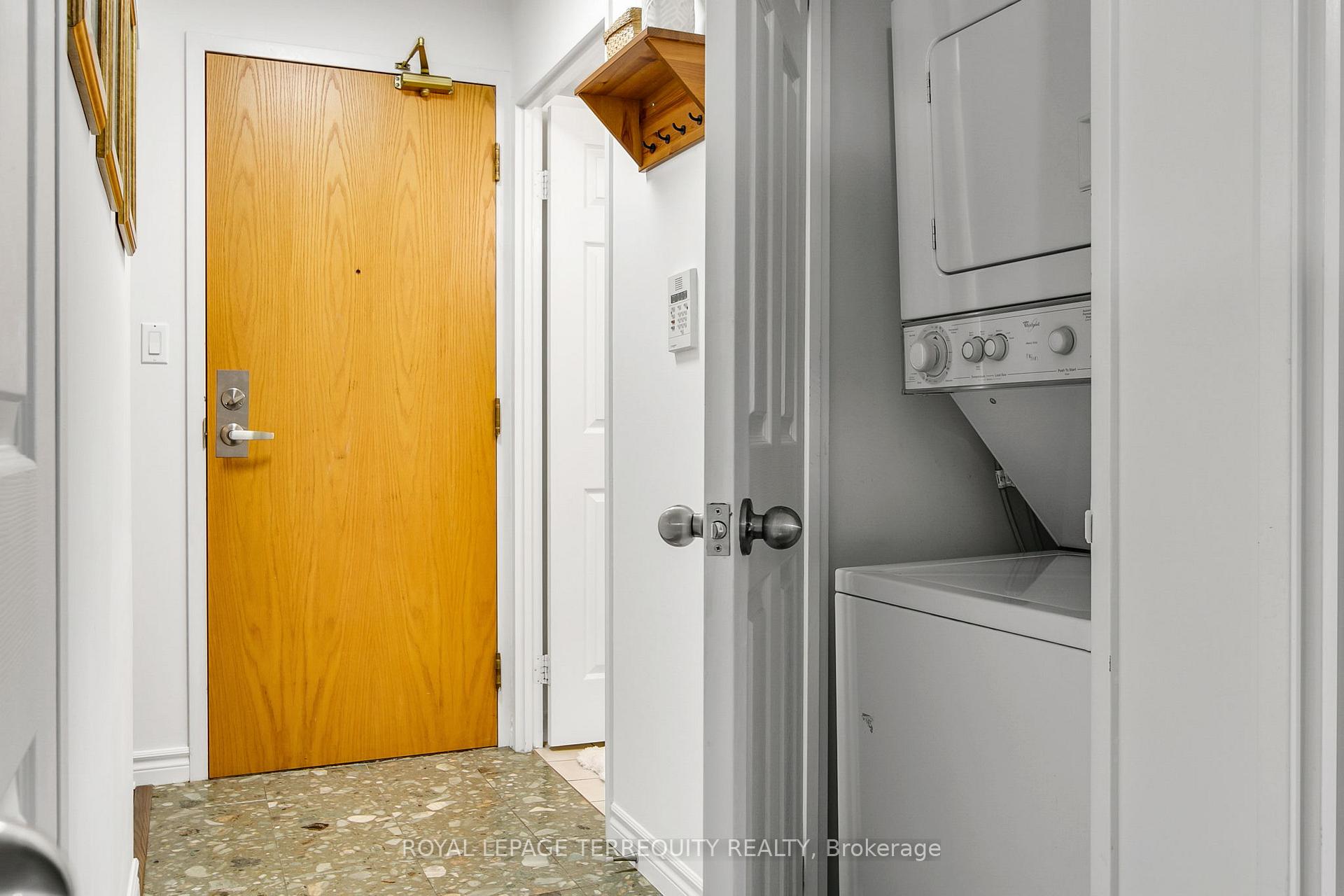 Photo 19 of Unit 501, 253 Merton Street, Toronto, Mount Pleasant West — HOMEH