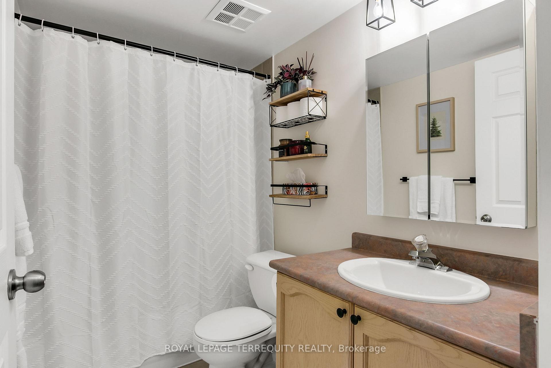 Photo 20 of Unit 501, 253 Merton Street, Toronto, Mount Pleasant West — HOMEH