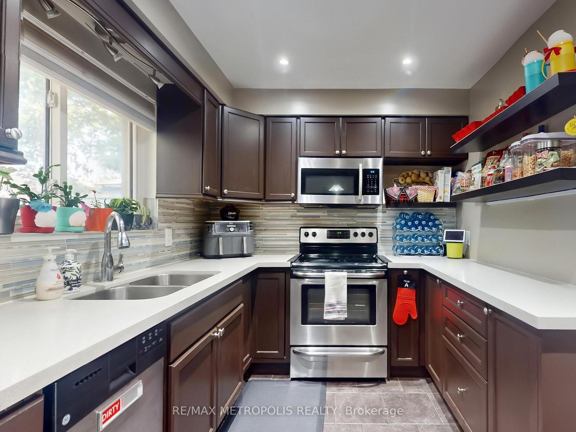 Photo 34 of Unit 4040, 44 Willows Lane, Ajax, Central West — HOMEH