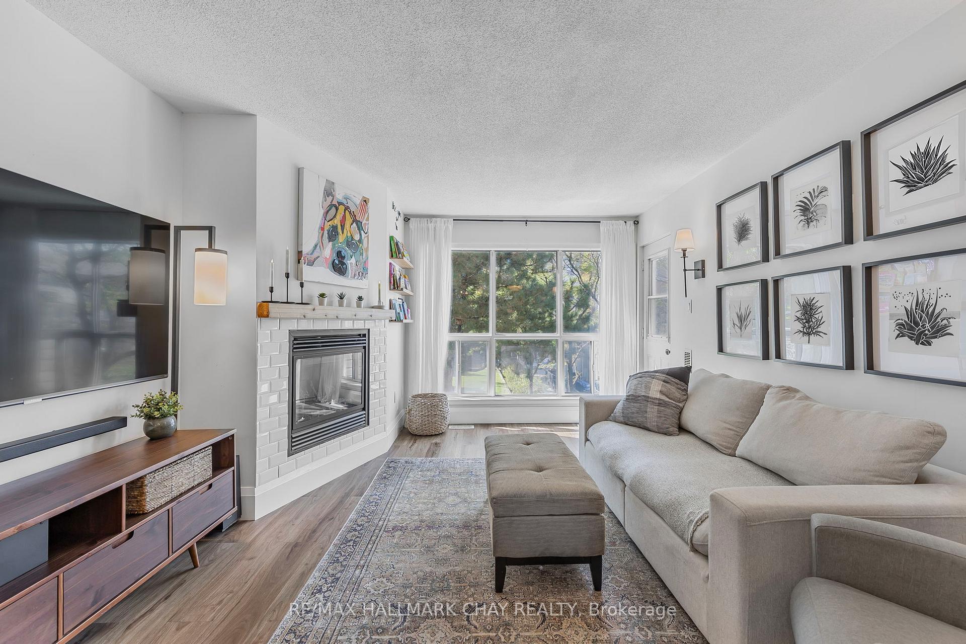 Photo 12 of Unit 209, 126 Bell Farm Road, Barrie, Alliance — HOMEH