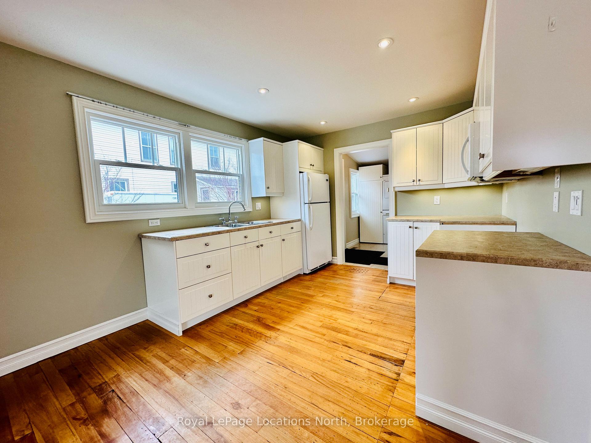 Photo 5 of 68 Maple Street, Collingwood — HOMEH