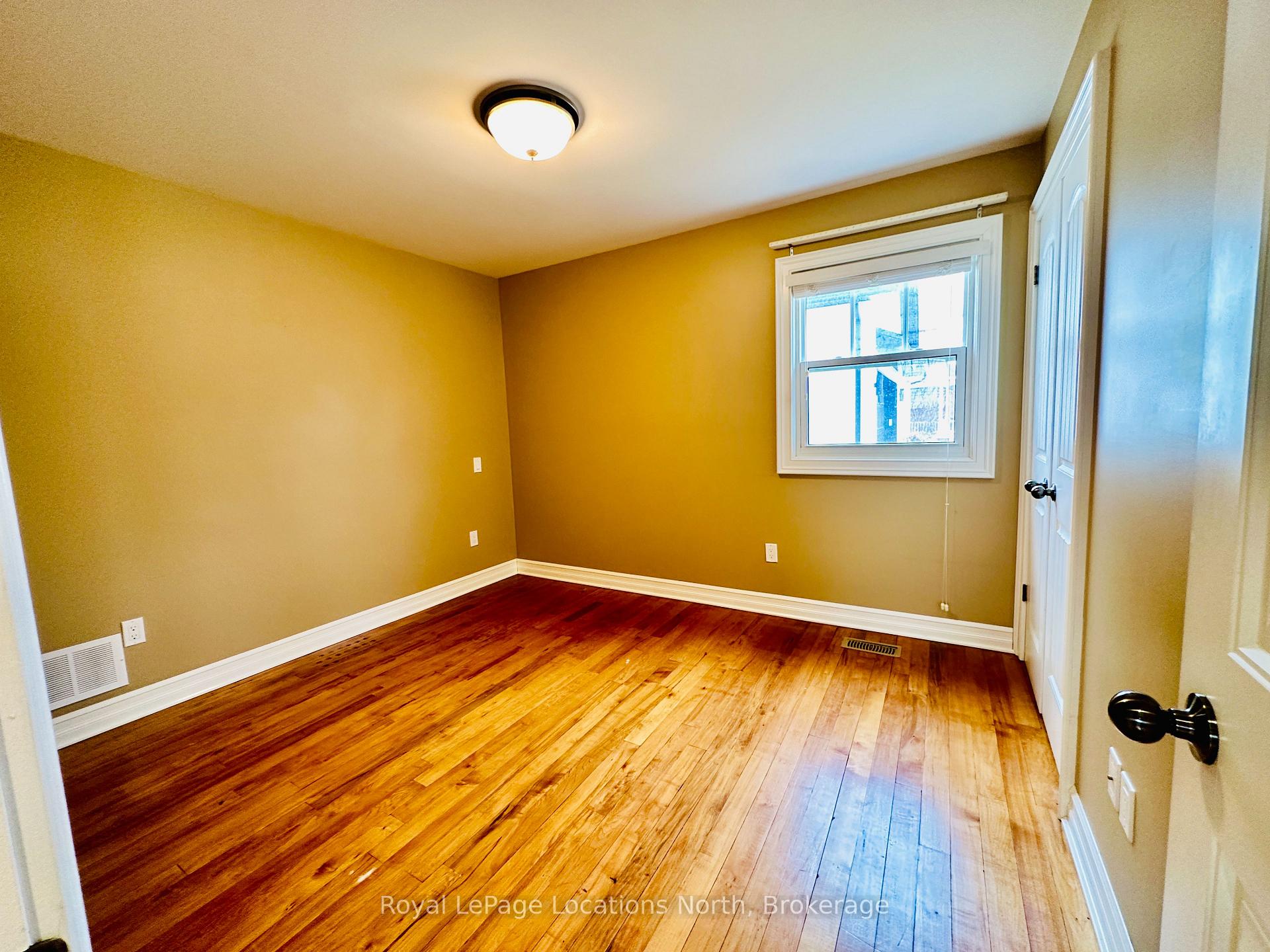 Photo 13 of 68 Maple Street, Collingwood — HOMEH