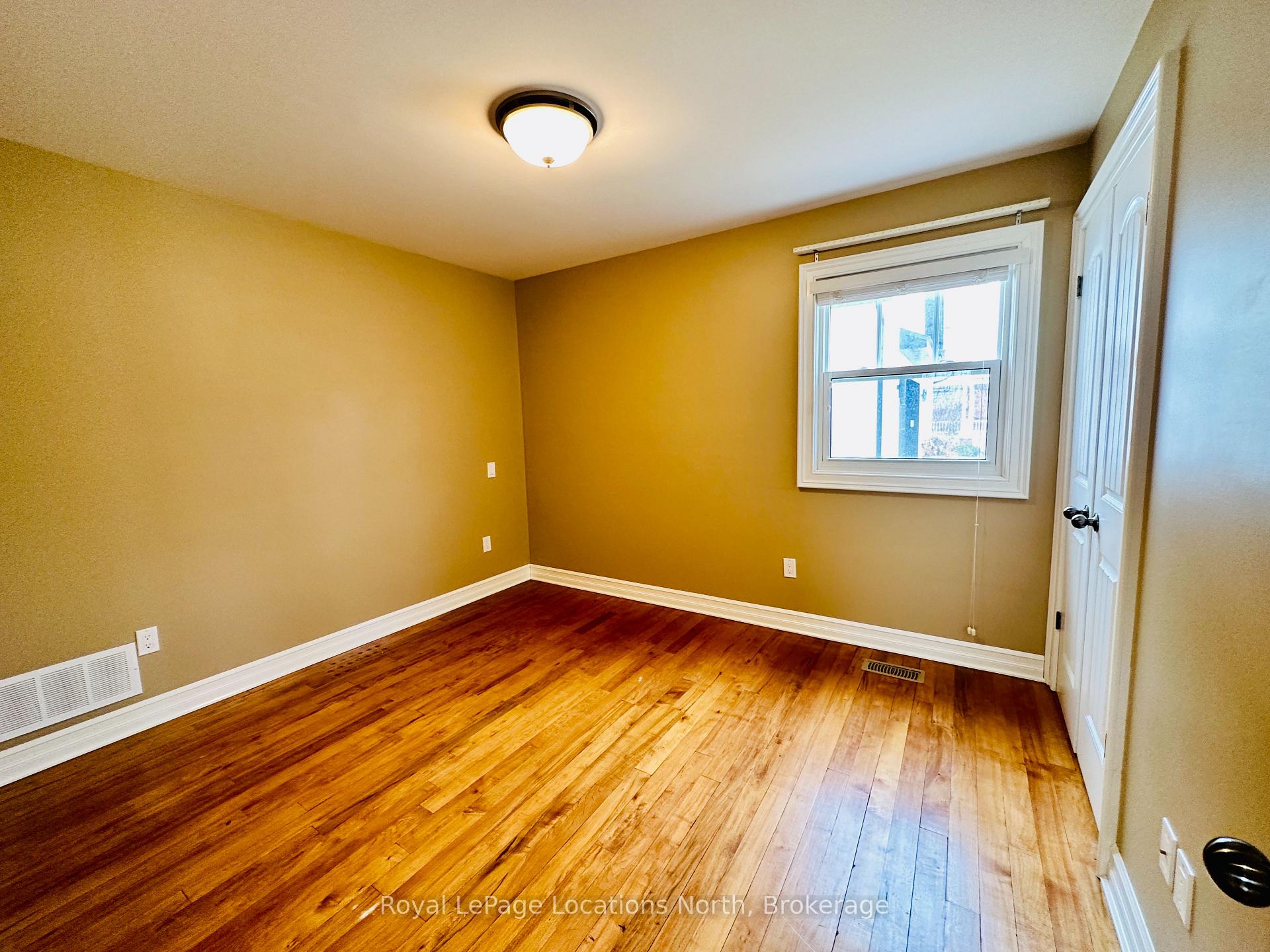 Photo 15 of 68 Maple Street, Collingwood — HOMEH