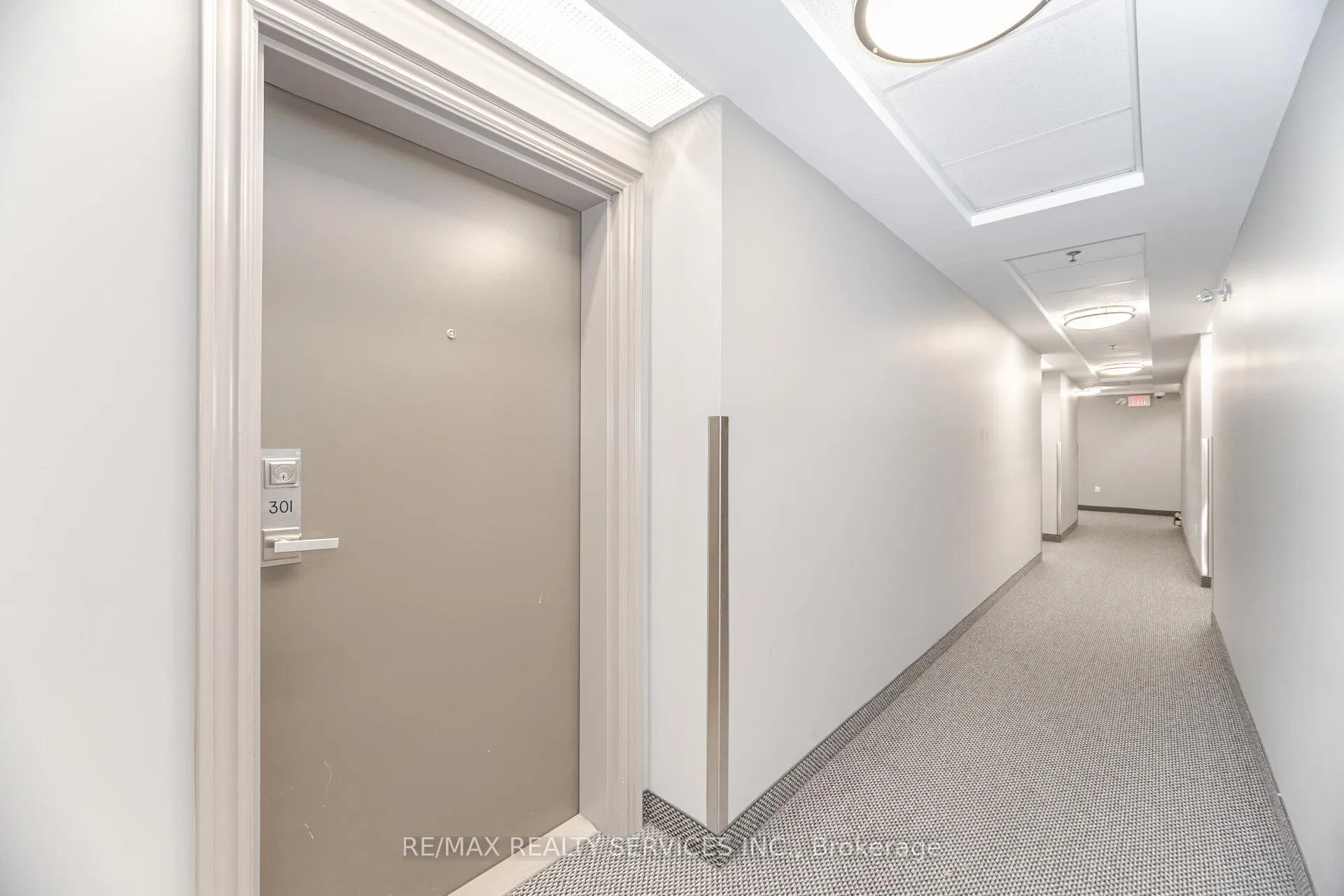 Photo 5 of Unit 301, 60 Baycliffe Crescent, Brampton, Northwest Brampton — HOMEH