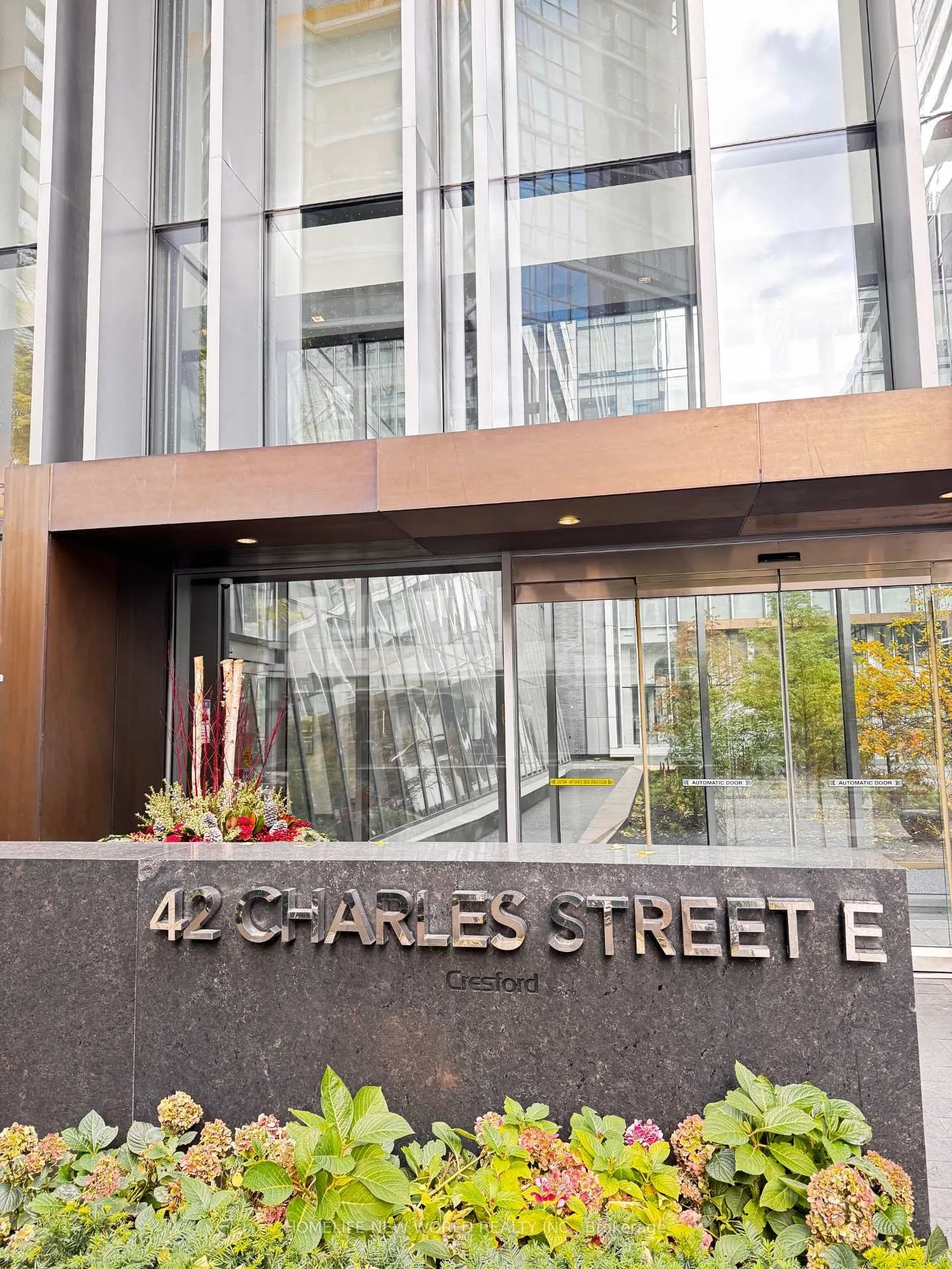 Photo 2 of Unit 2202, 42 Charles Street E, Toronto, Church-Yonge Corridor — HOMEH