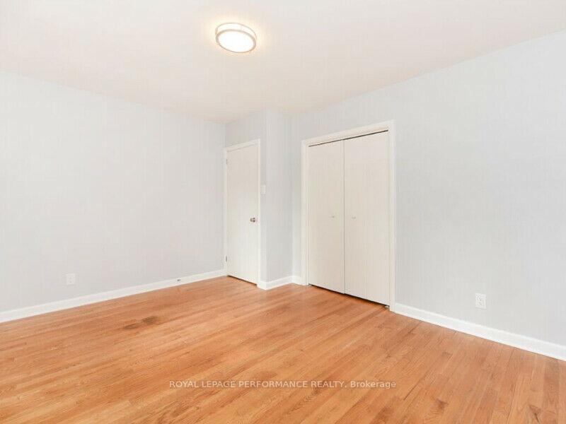 Photo 9 of Unit 1, 945 Goren Avenue, Ottawa, Elmvale Acres/Urbandale — HOMEH