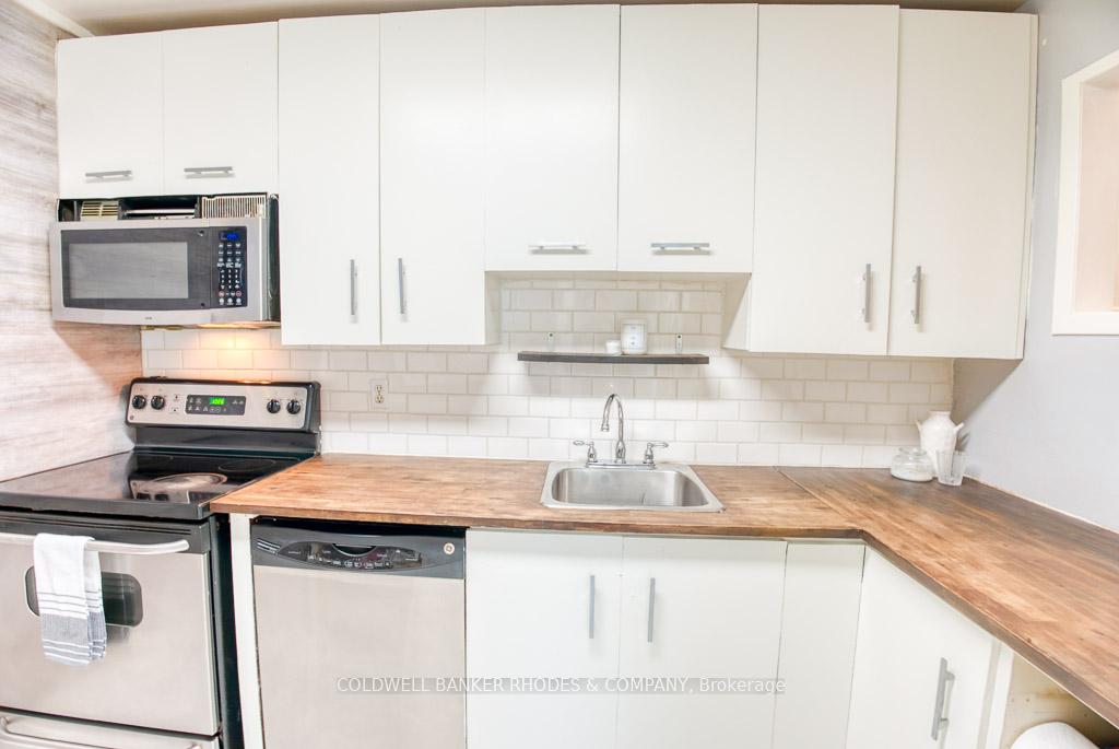 Photo 7 of Unit 18, 6475 Colony Square, Ottawa, Convent Glen North — HOMEH