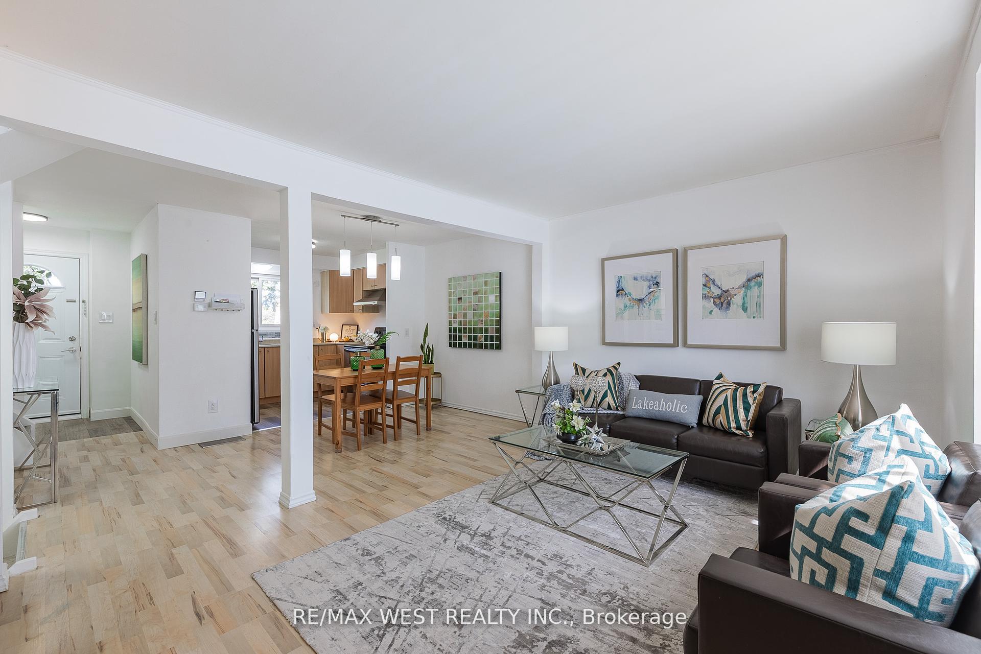 Photo 7 of Unit 57, 125 Bonaventure Drive, Hamilton, Gilbert — HOMEH