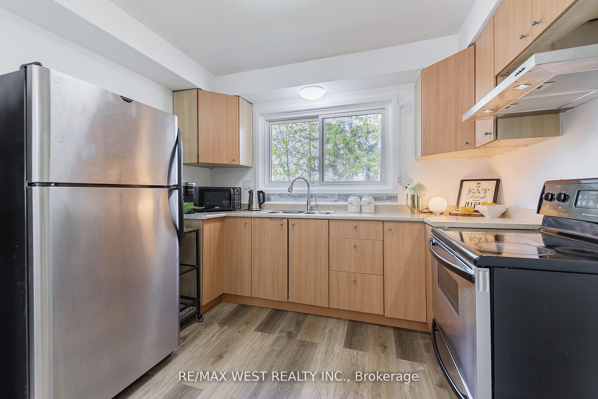 Photo 15 of Unit 57, 125 Bonaventure Drive, Hamilton, Gilbert — HOMEH