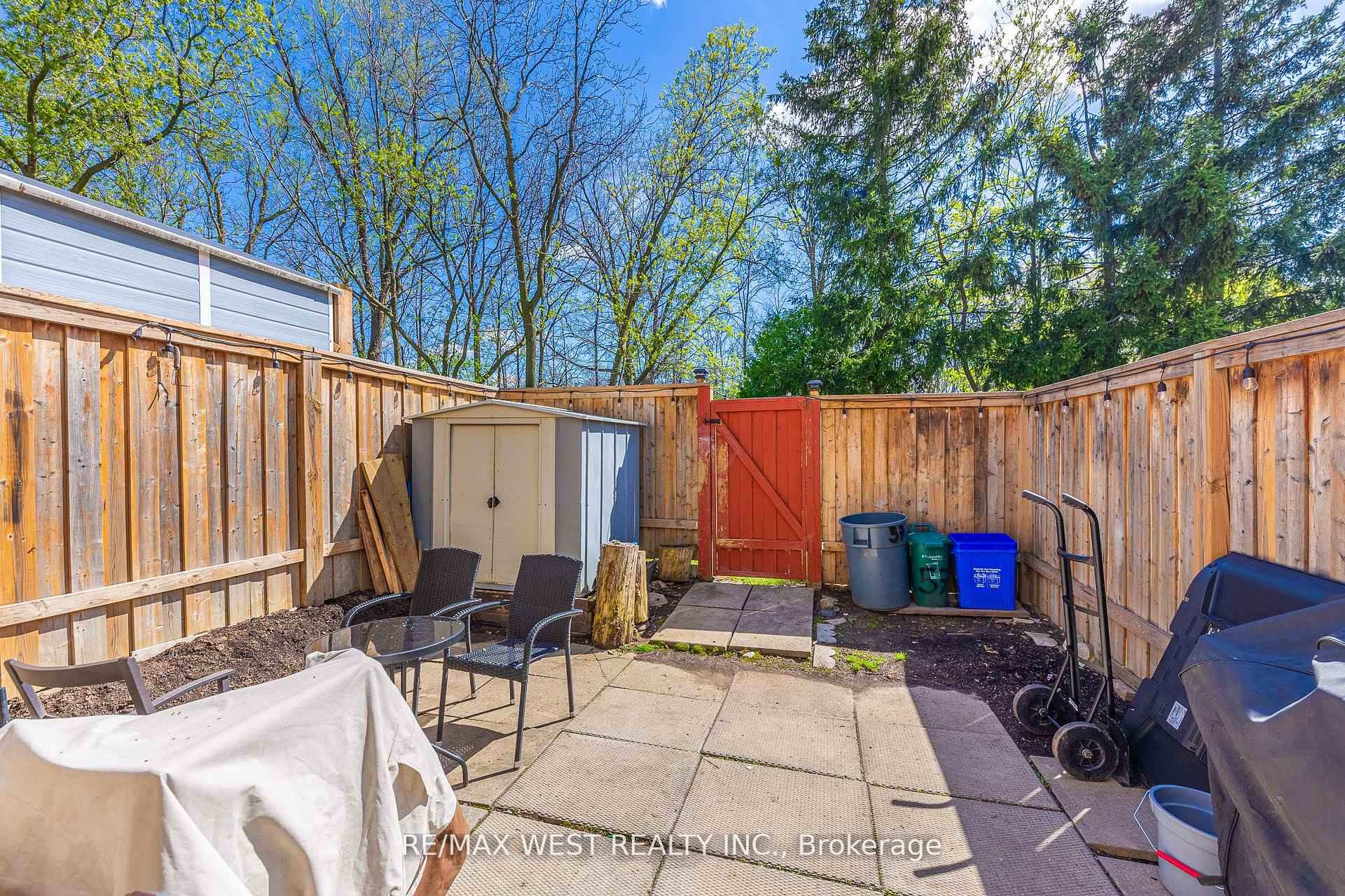 Photo 37 of Unit 57, 125 Bonaventure Drive, Hamilton, Gilbert — HOMEH