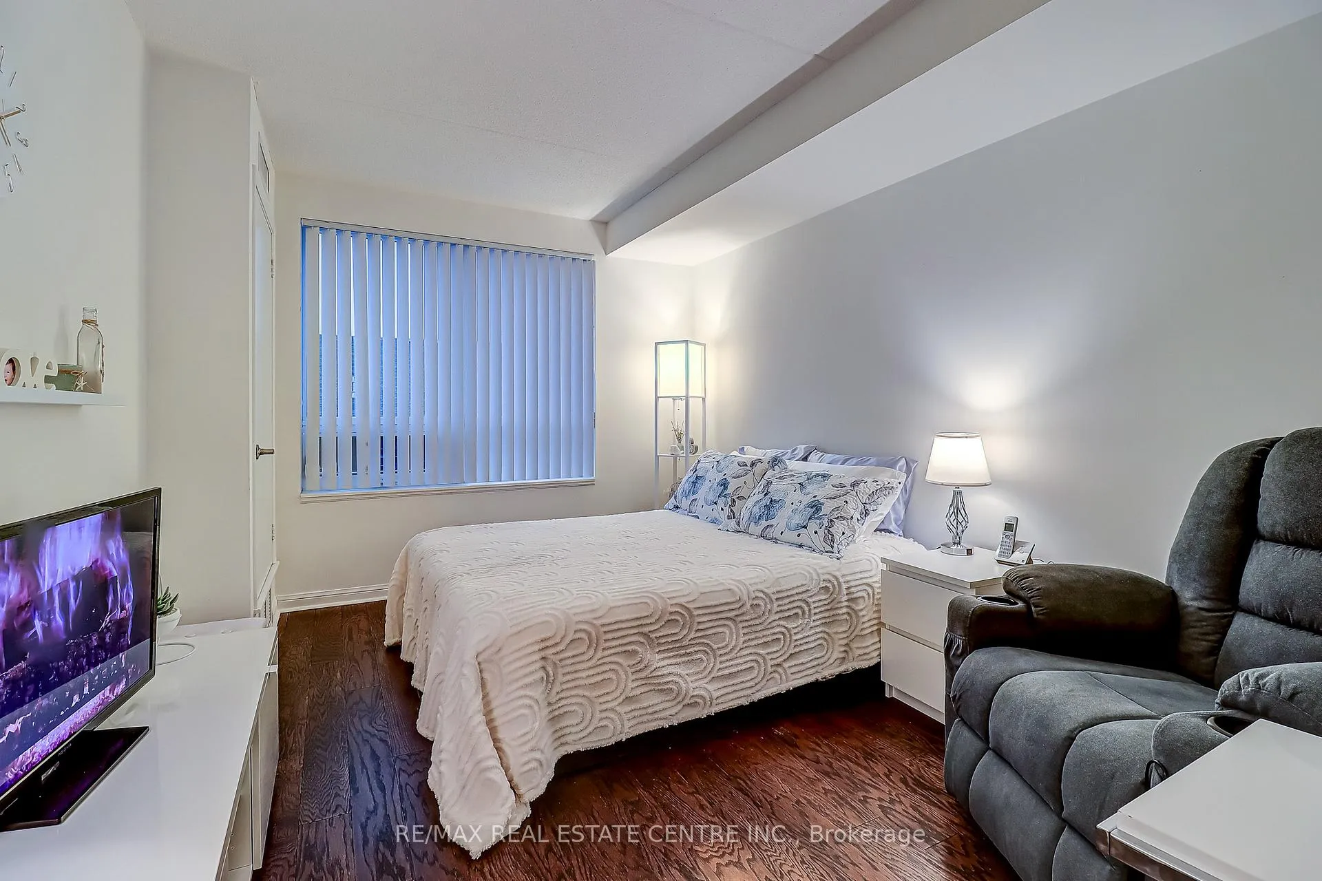 Photo 17 of Unit 216, 50 Via Rosedale Way, Brampton, Sandringham-Wellington — HOMEH