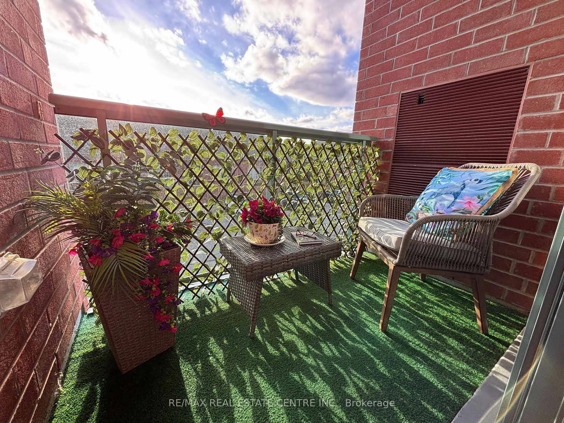 Photo 21 of Unit 216, 50 Via Rosedale Way, Brampton, Sandringham-Wellington — HOMEH