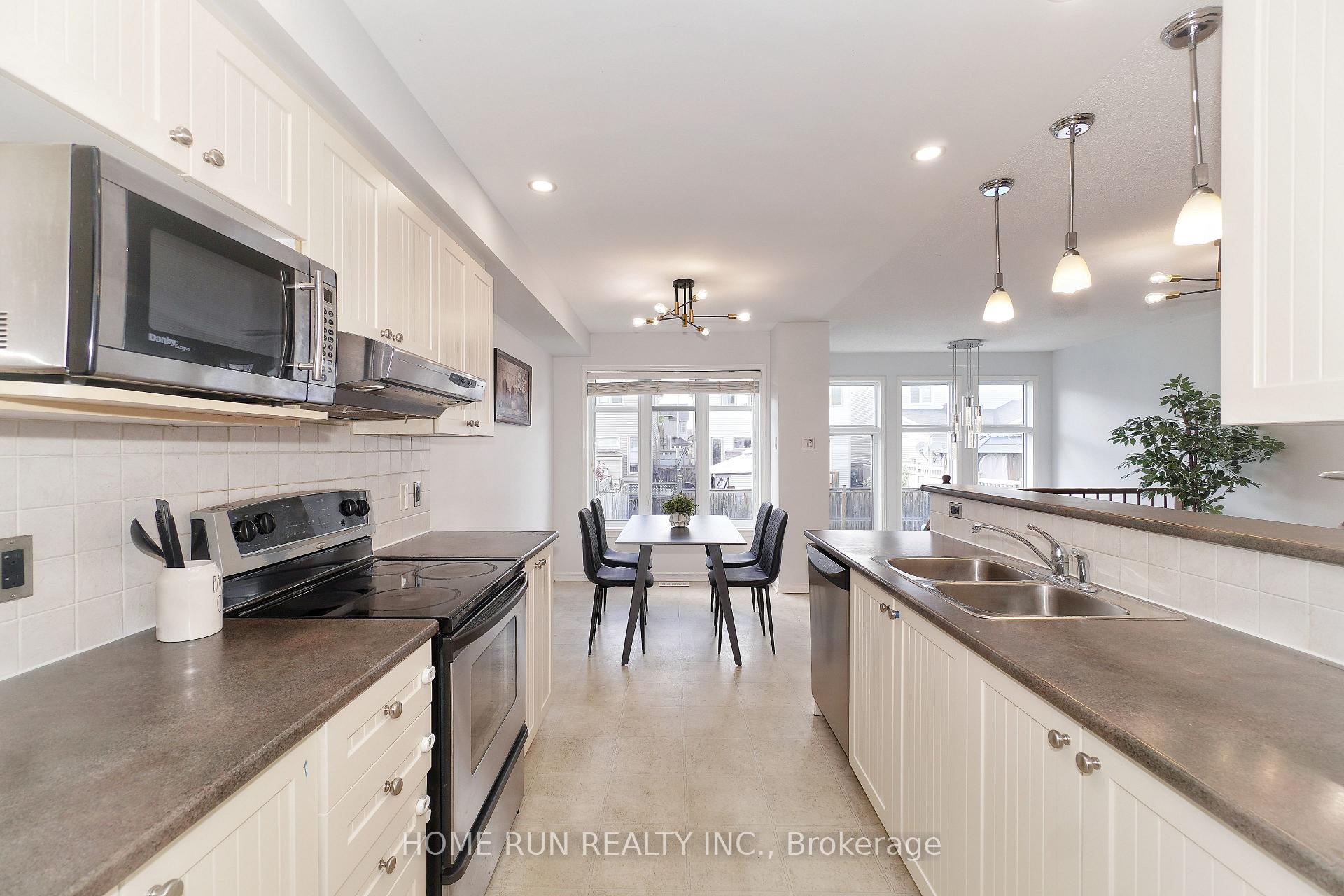 Photo 14 of 192 Deercroft Avenue, Ottawa, Barrhaven - Longfields — HOMEH
