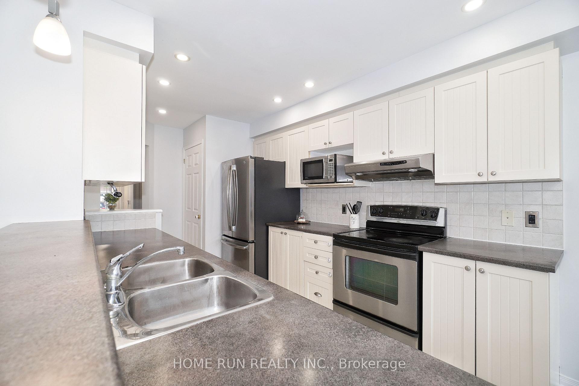 Photo 16 of 192 Deercroft Avenue, Ottawa, Barrhaven - Longfields — HOMEH