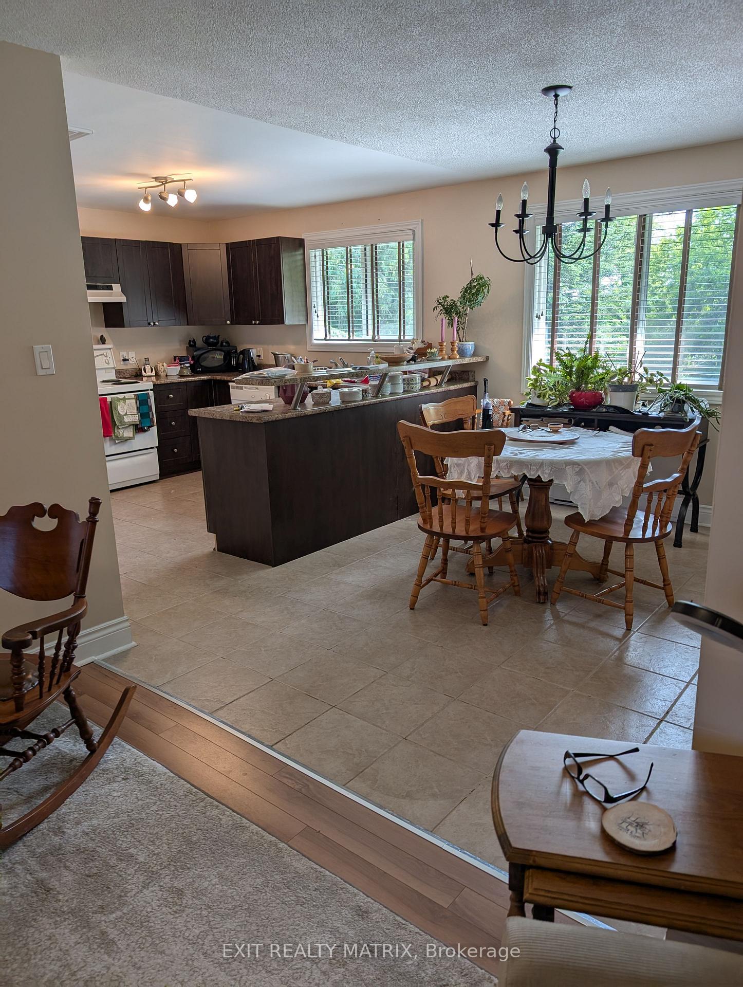 Photo 15 of 3807 Carp Road N, Ottawa, Carp — HOMEH