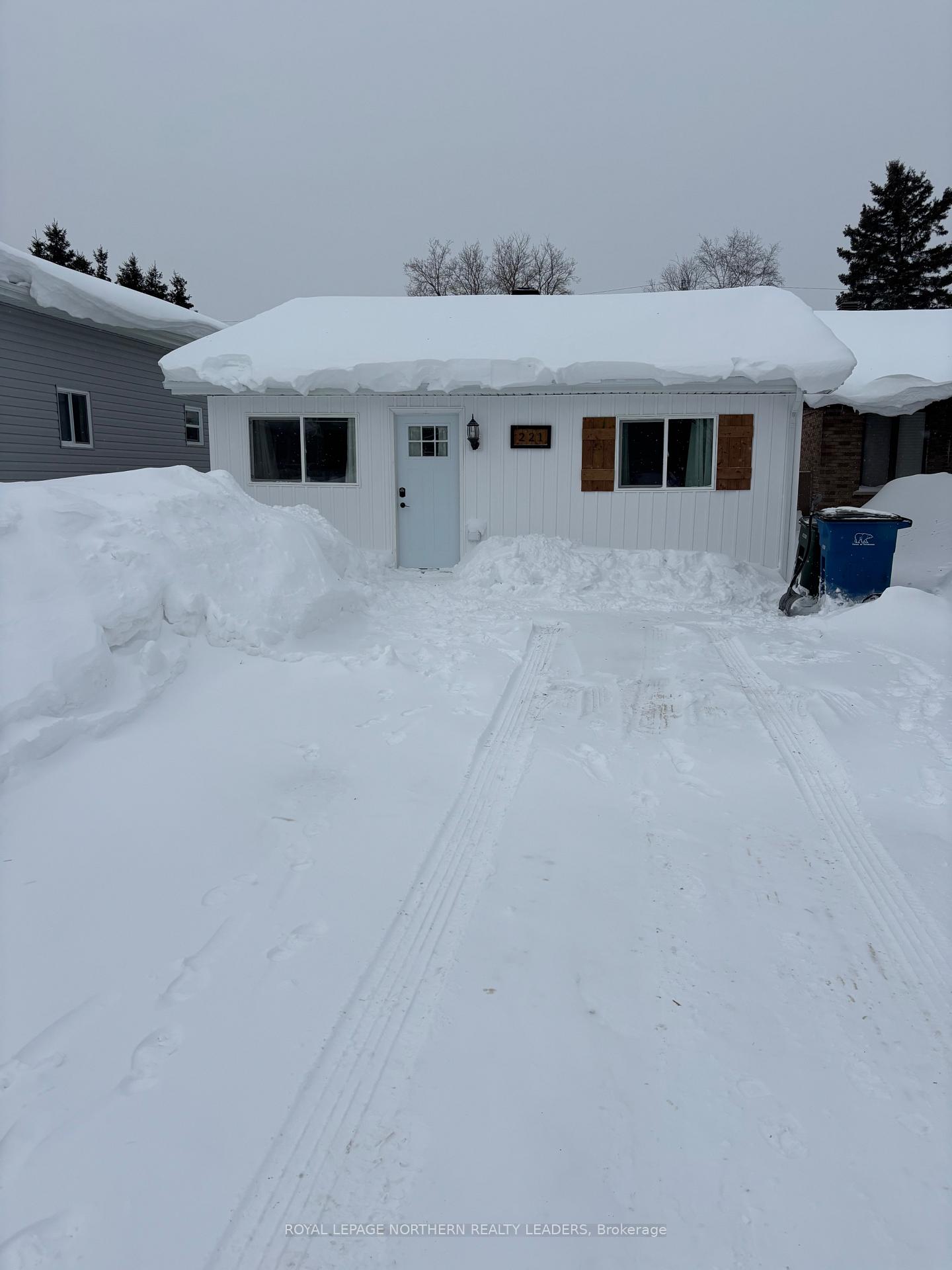 Front of 221 Fourth Avenue
