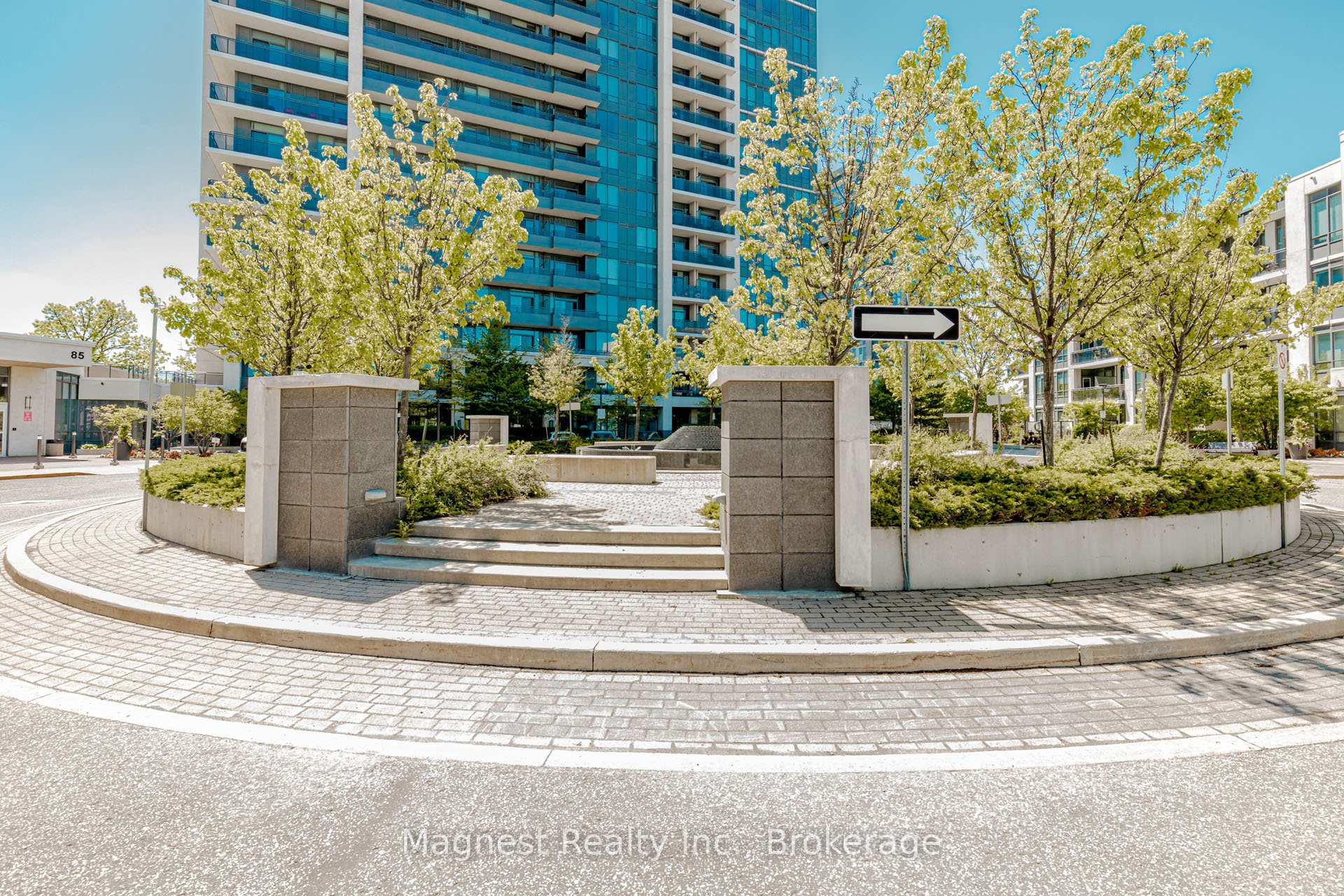 Photo 5 of Unit 1110, 85 North Park Road, Vaughan, Beverley Glen — HOMEH