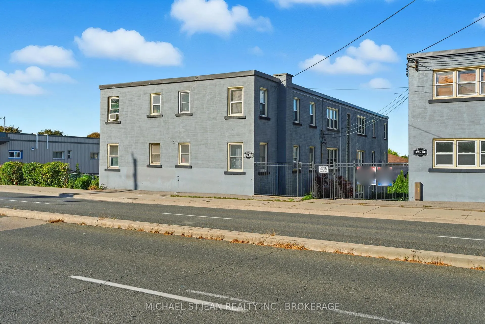Photo 3 of Unit 9, 1755 King Street E, Hamilton, Bartonville — HOMEH